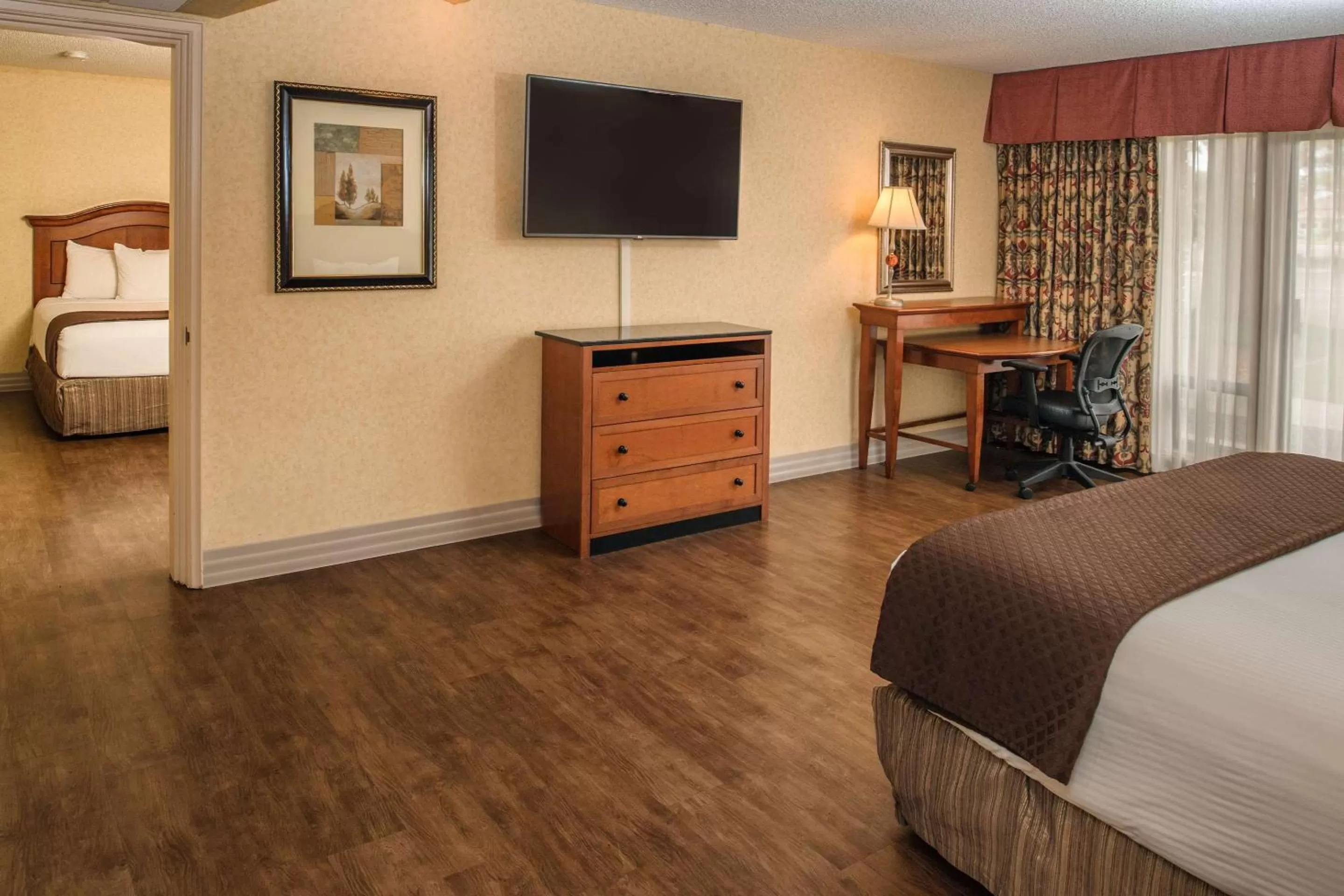 Family Suite in Red Lion Hotel Pasco Airport & Conference Center