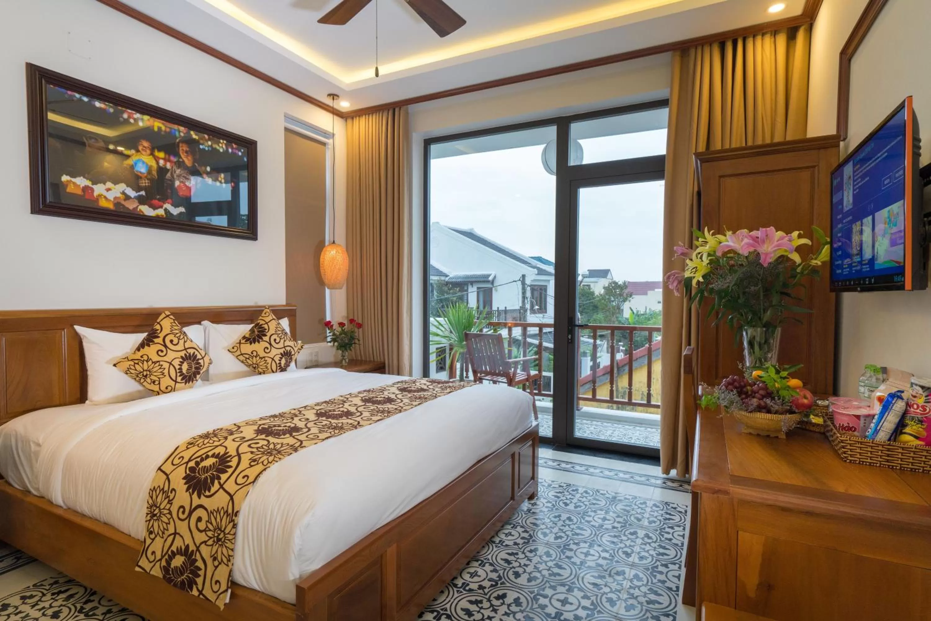 Deluxe Double Room with Balcony in Hoi An Discovery Villa