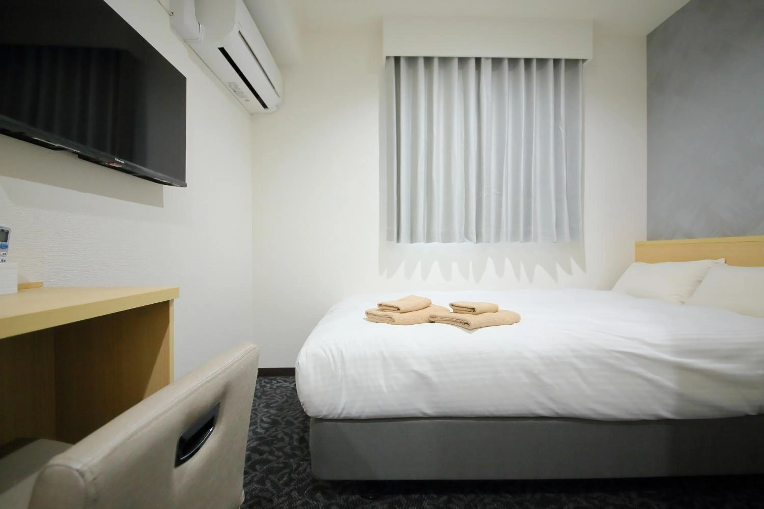 Double Room with Small Double Bed - Non-Smoking in Hotel Shin-Imamiya