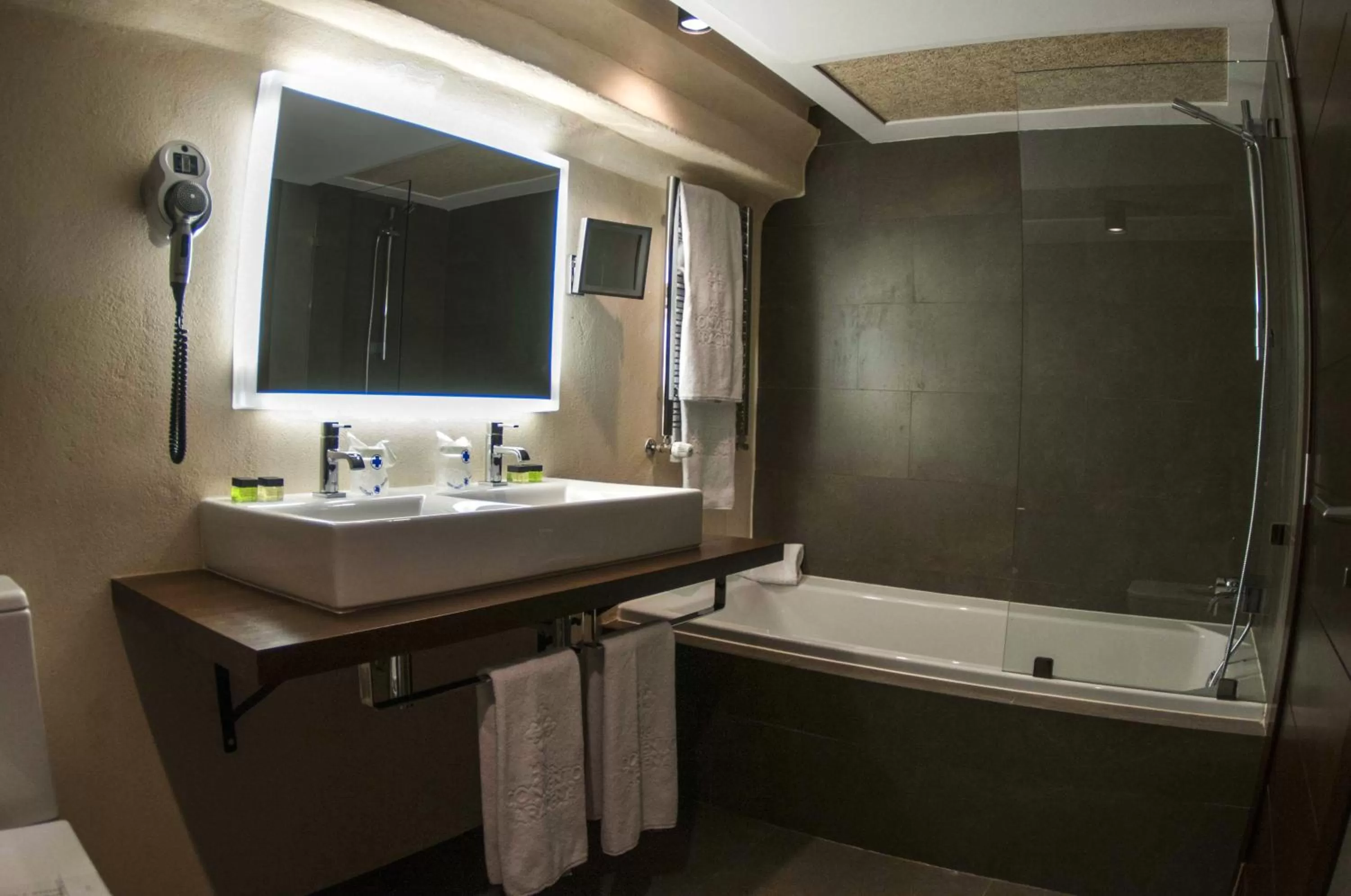 Junior Suite with Spa Access in Hotel Convento Aracena & SPA