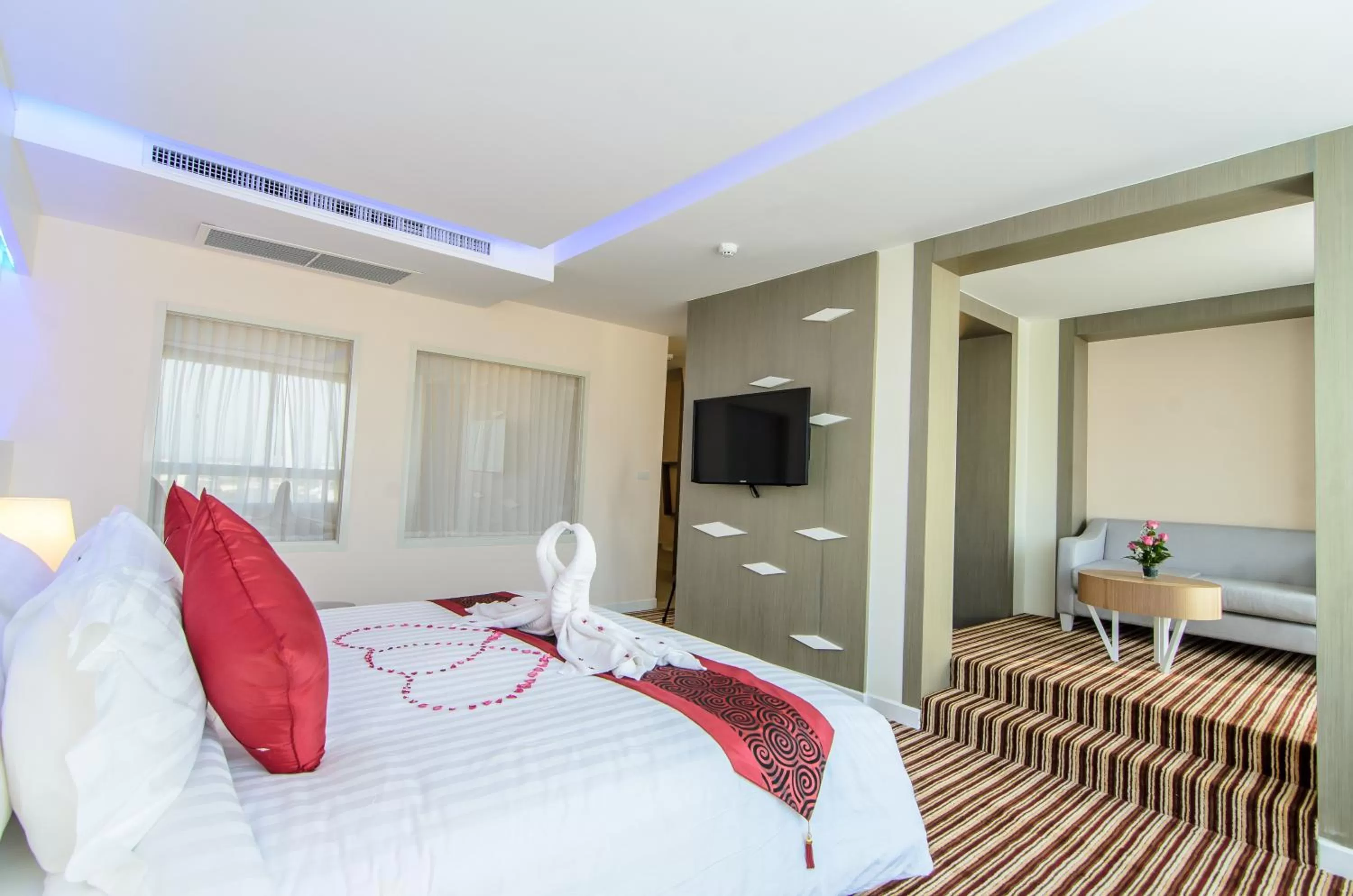 Executive Suite in The Paradiso JK Design Hotel