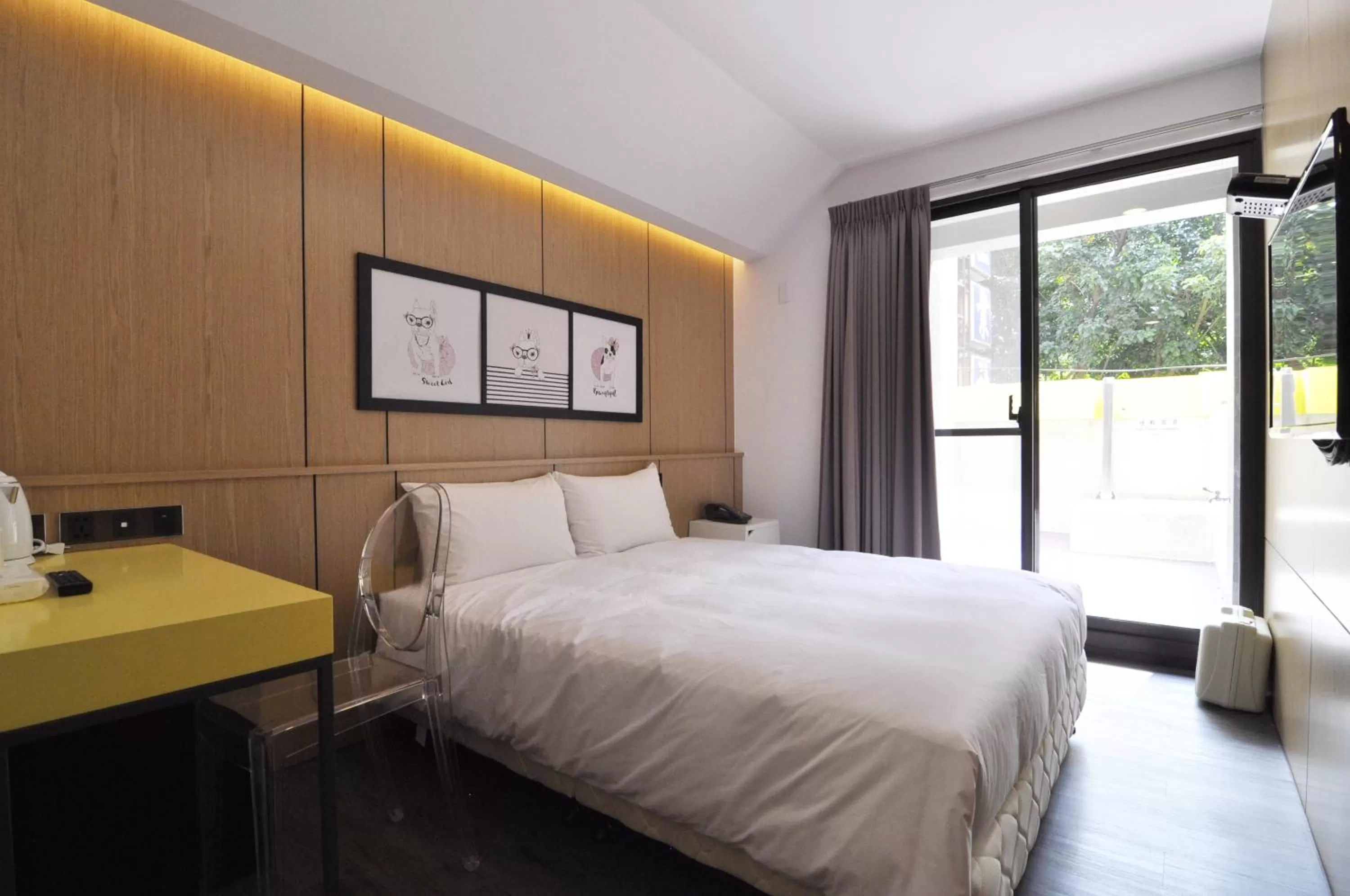 Deluxe Double Room with Balcony in 逢甲25行館Fengjia 25 Hotel