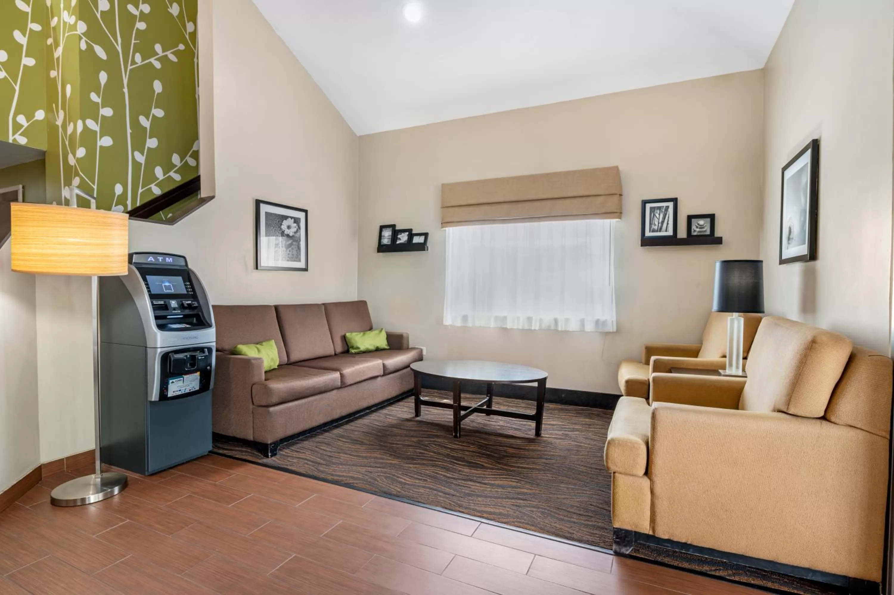 Lobby or reception in Sleep Inn Naperville - Chicago