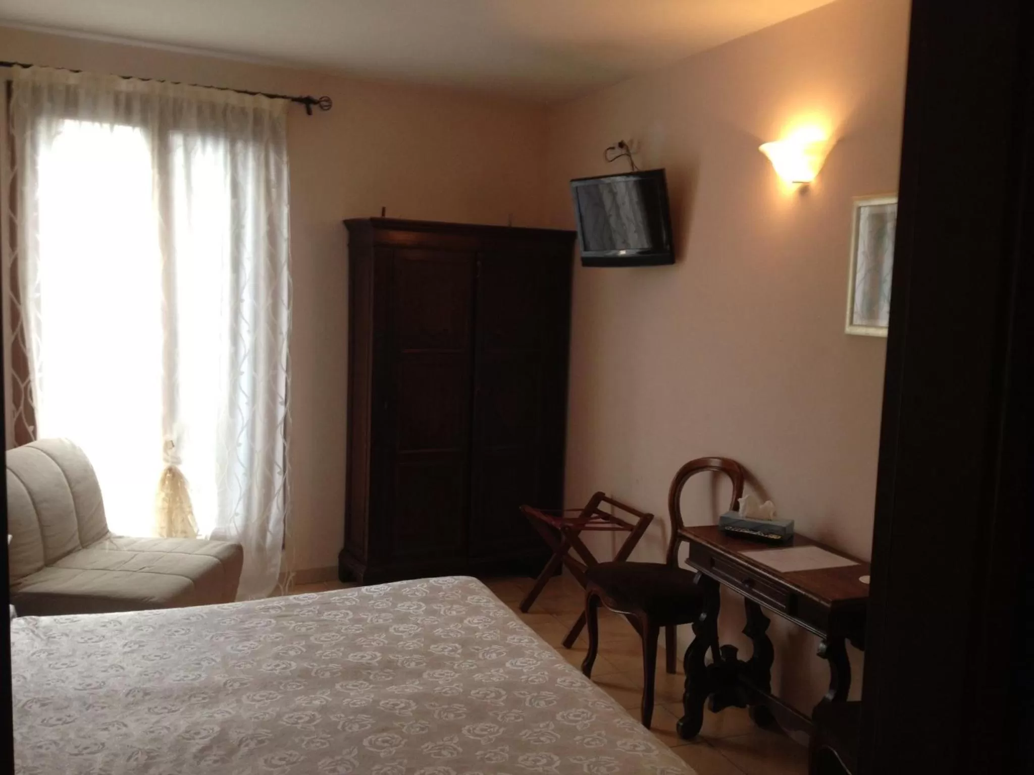 Double Room with Canal View in Hotel Locanda Salieri