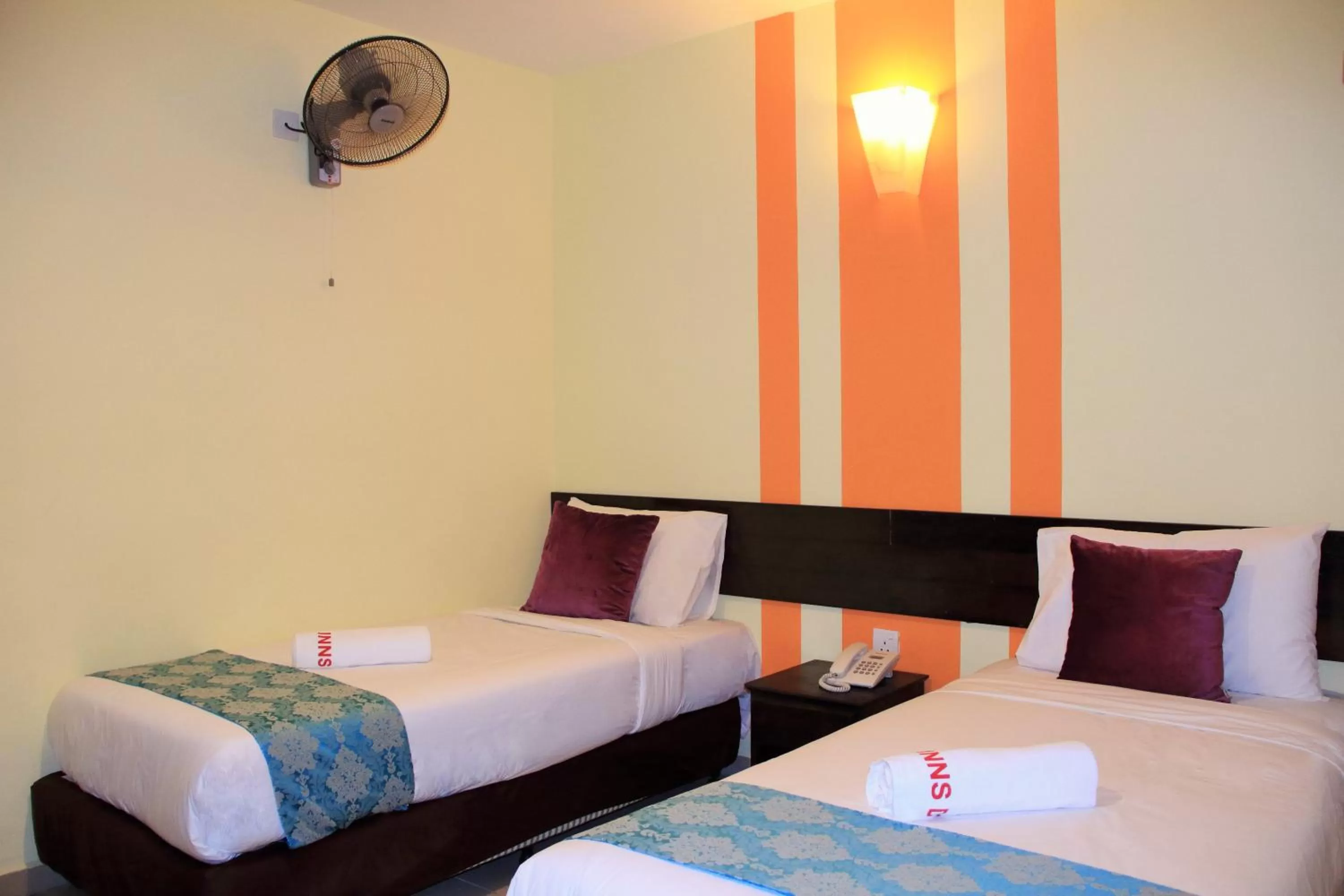 Standard Twin Room in Sun Inns Hotel Kuala Selangor