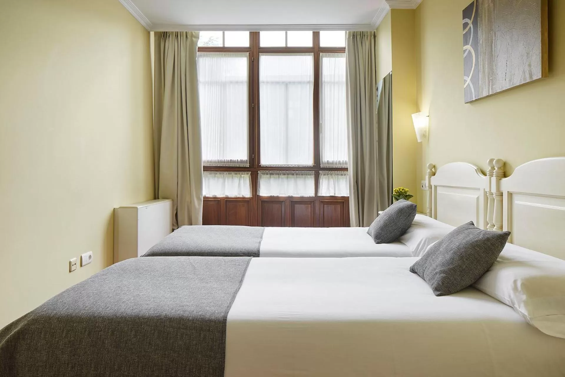 Single Room in IRAIPE Ongi Hotel Auto Check-in