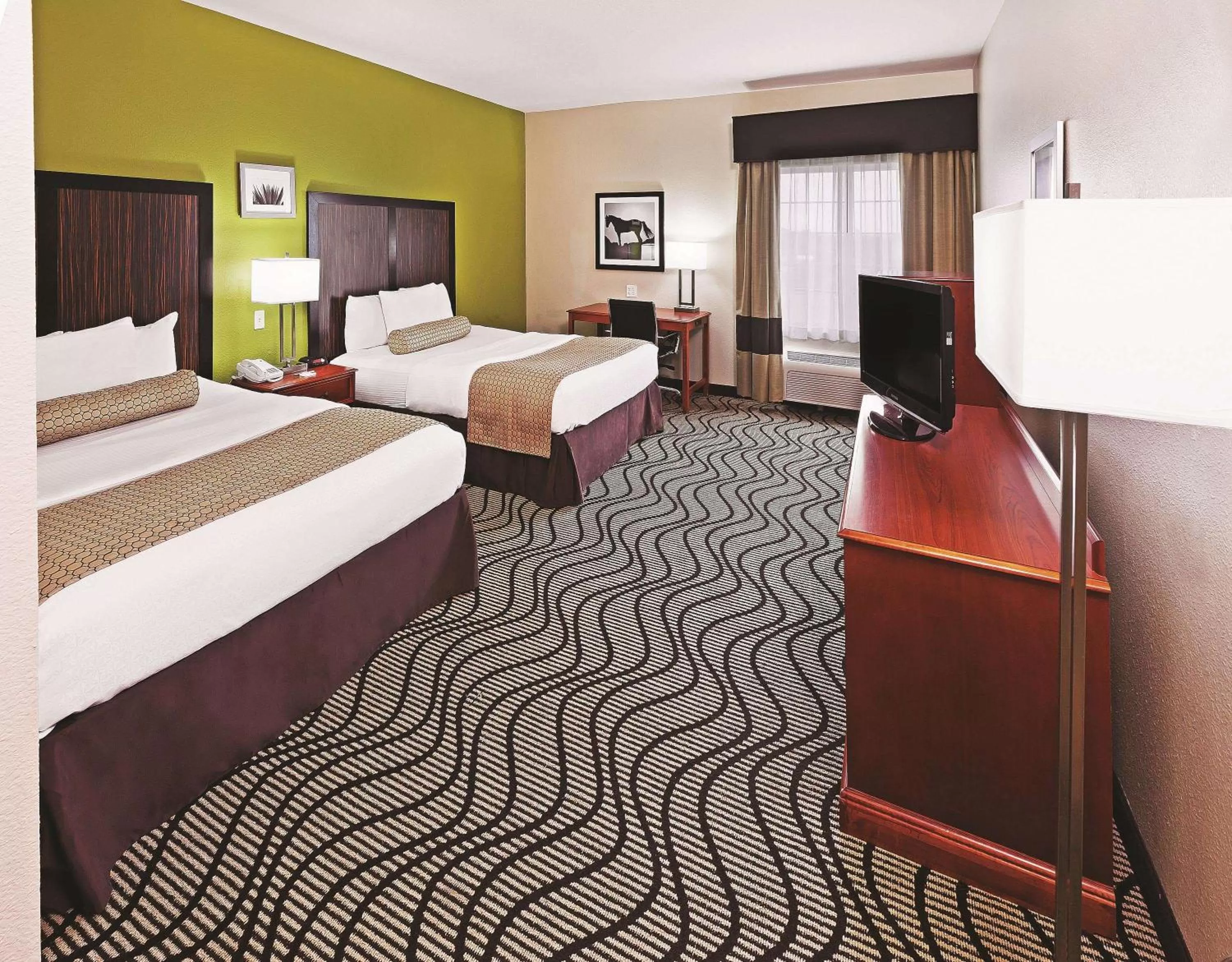 Queen Room with Two Queen Beds - Non-Smoking in La Quinta by Wyndham Corpus Christi Northwest