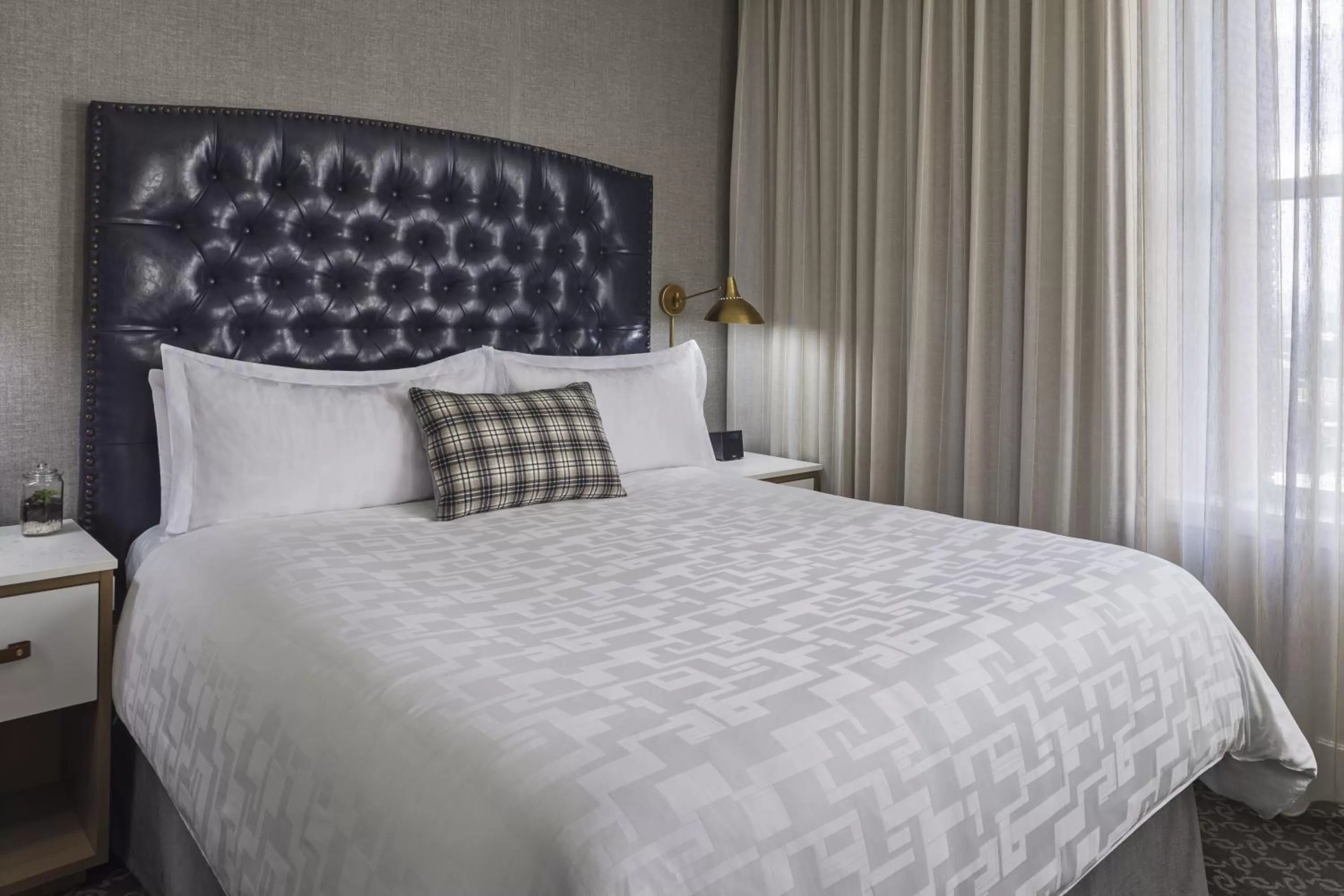 One-Bedroom Suite in Hotel Teatro