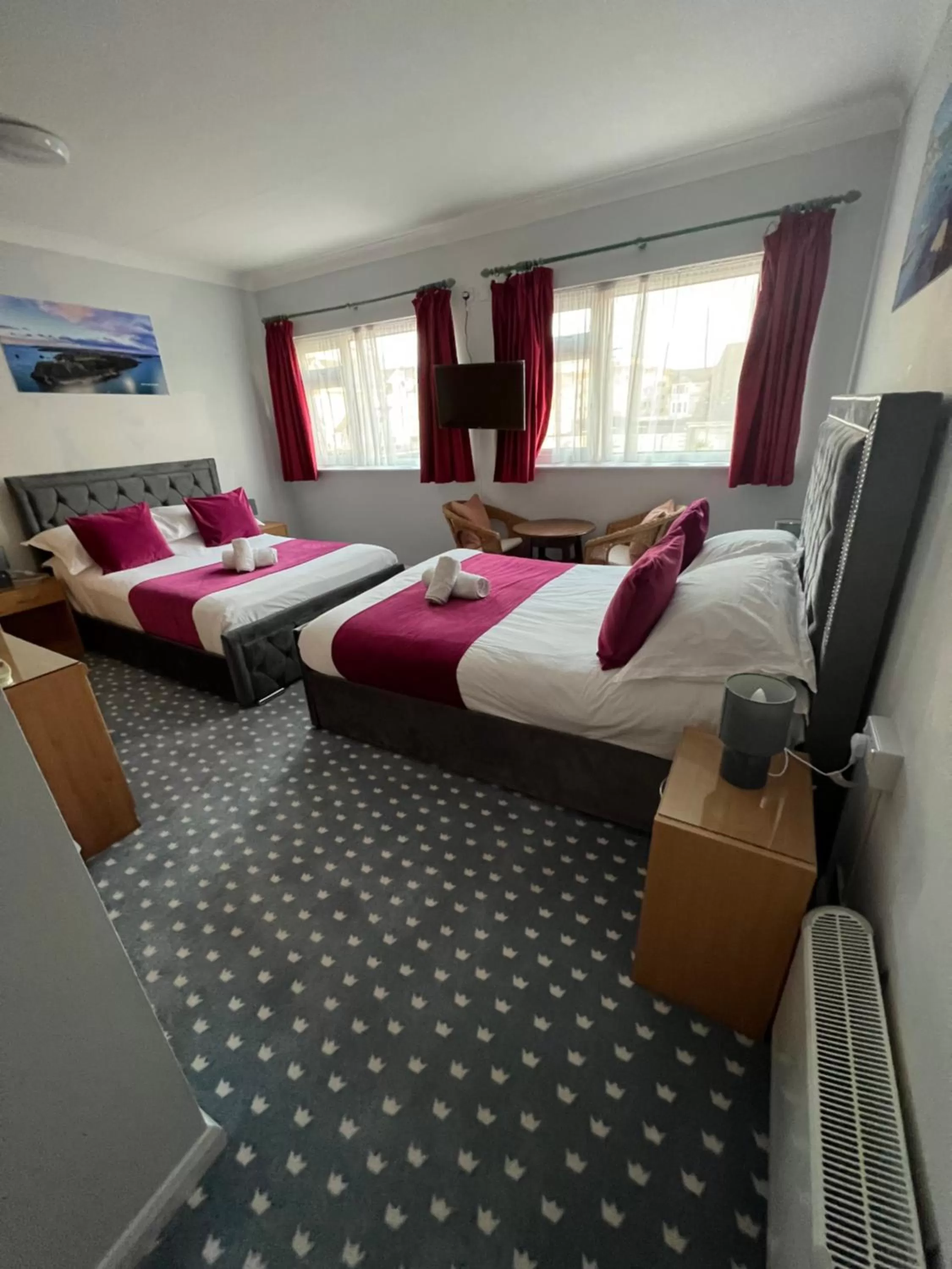 Superior Double Room in Berry Hotel