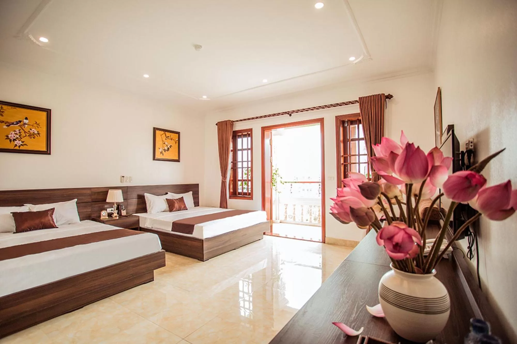 Deluxe Twin Room in Salina Hotel Ninh Binh