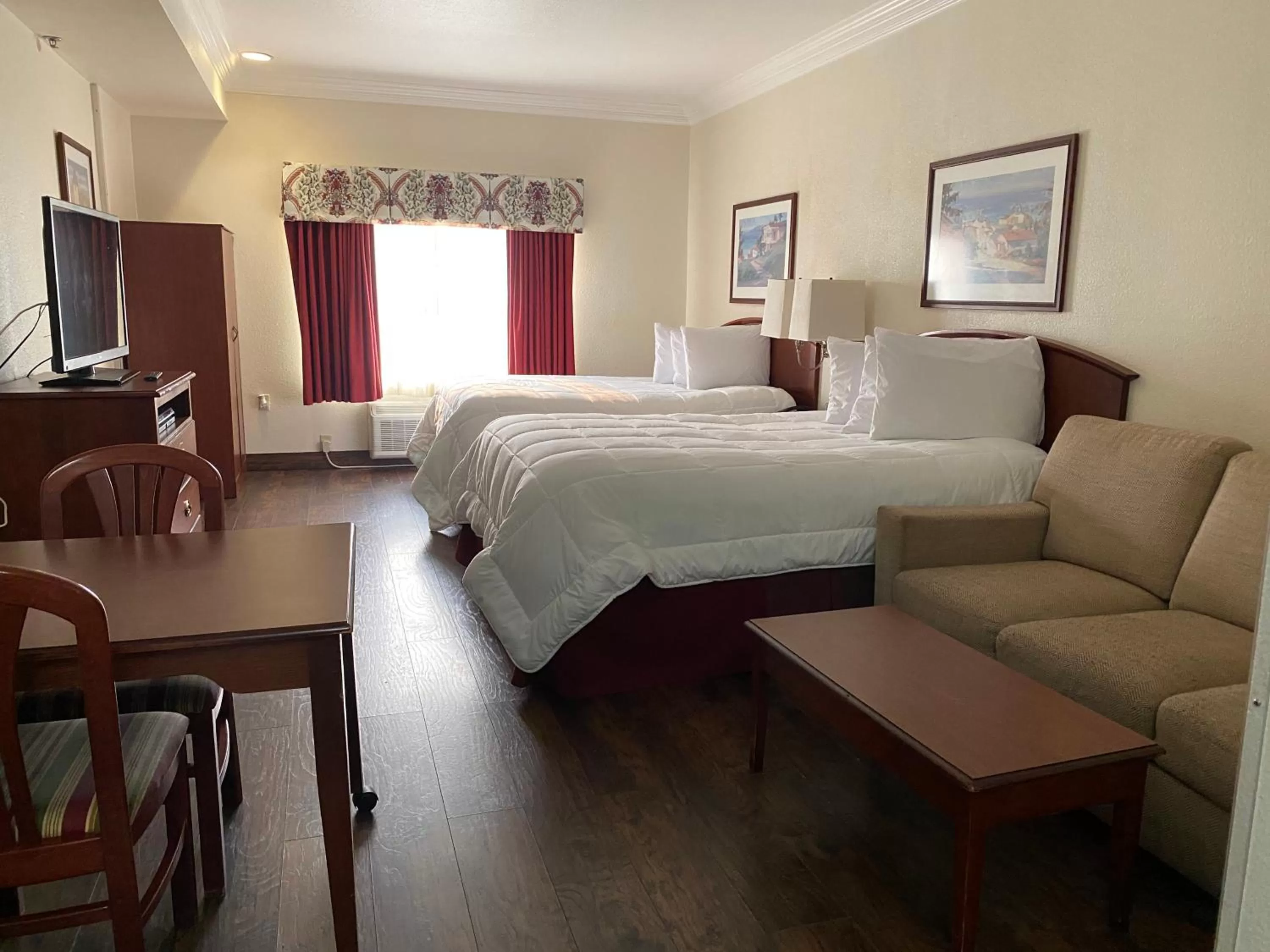 Queen Studio - Disability Access in Homestead Lodge Apart Hotel