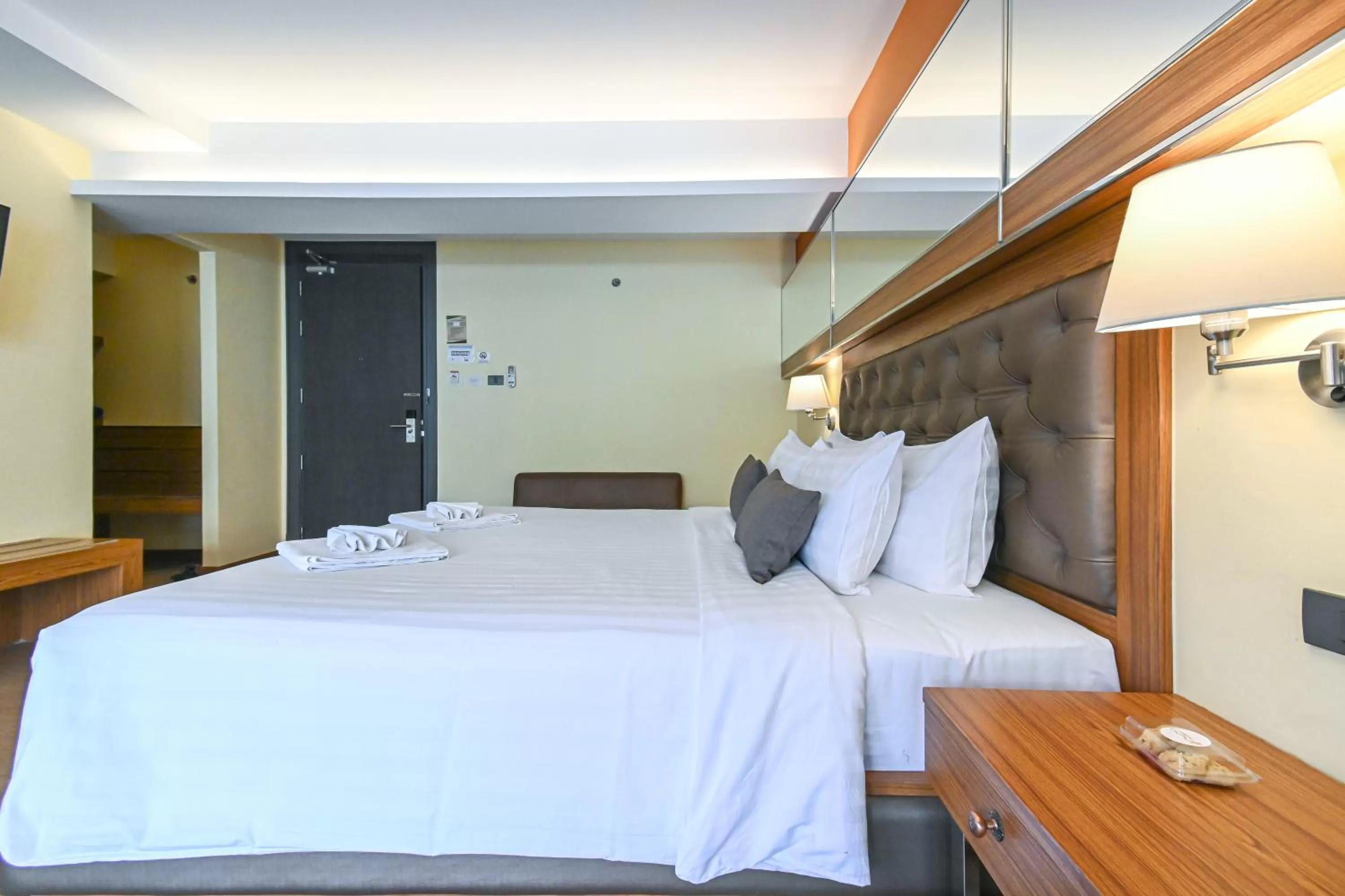 Deluxe Double or Twin Room with Pool View in Golden Sea Hua Hin - SHA Extra Plus