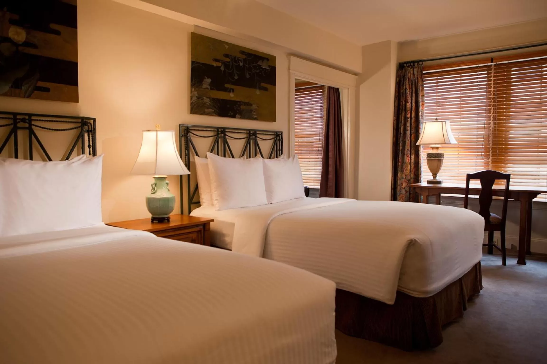 Deluxe Double Room in Hotel Lombardy