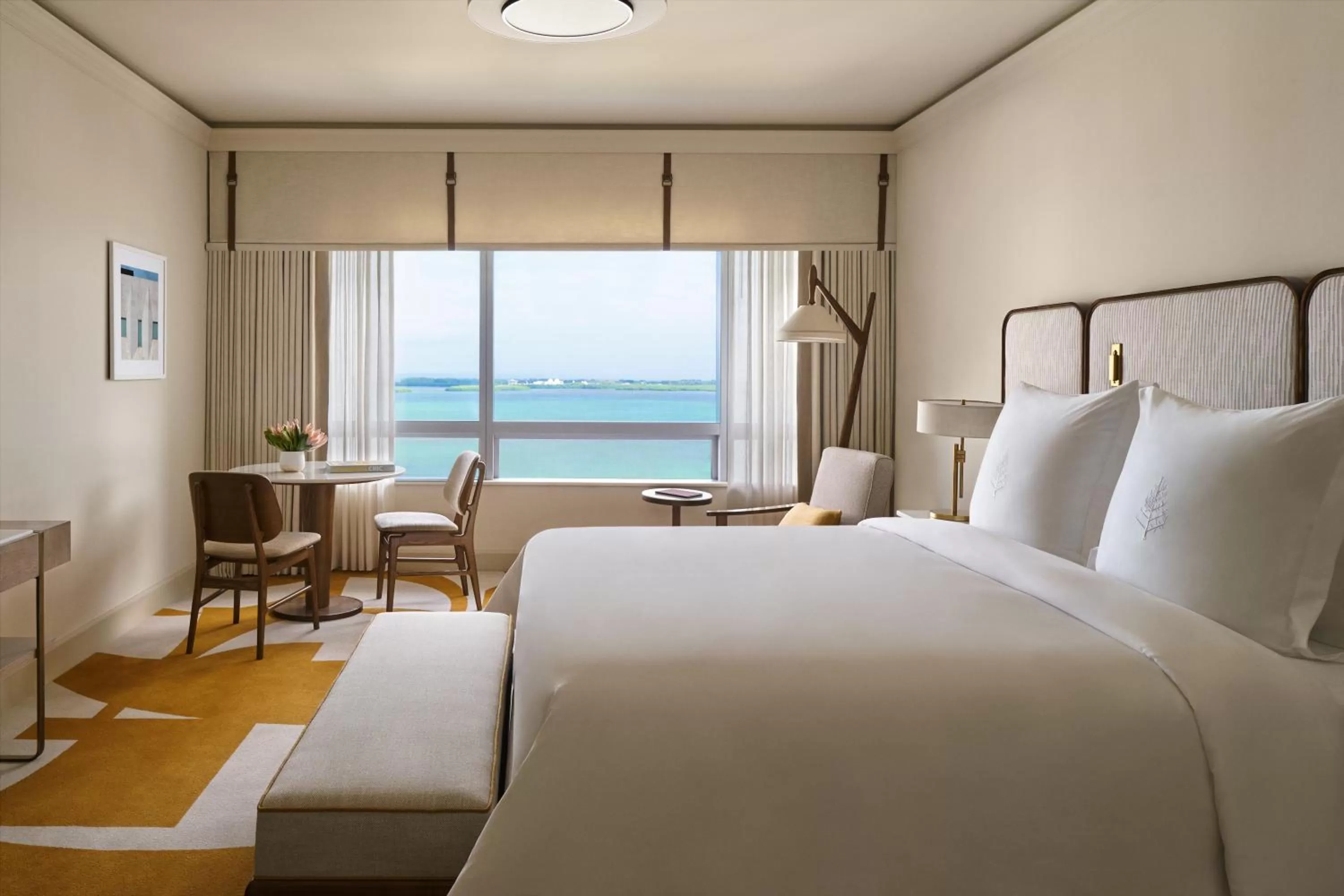 Premier Bayfront Room King in Four Seasons Hotel Miami