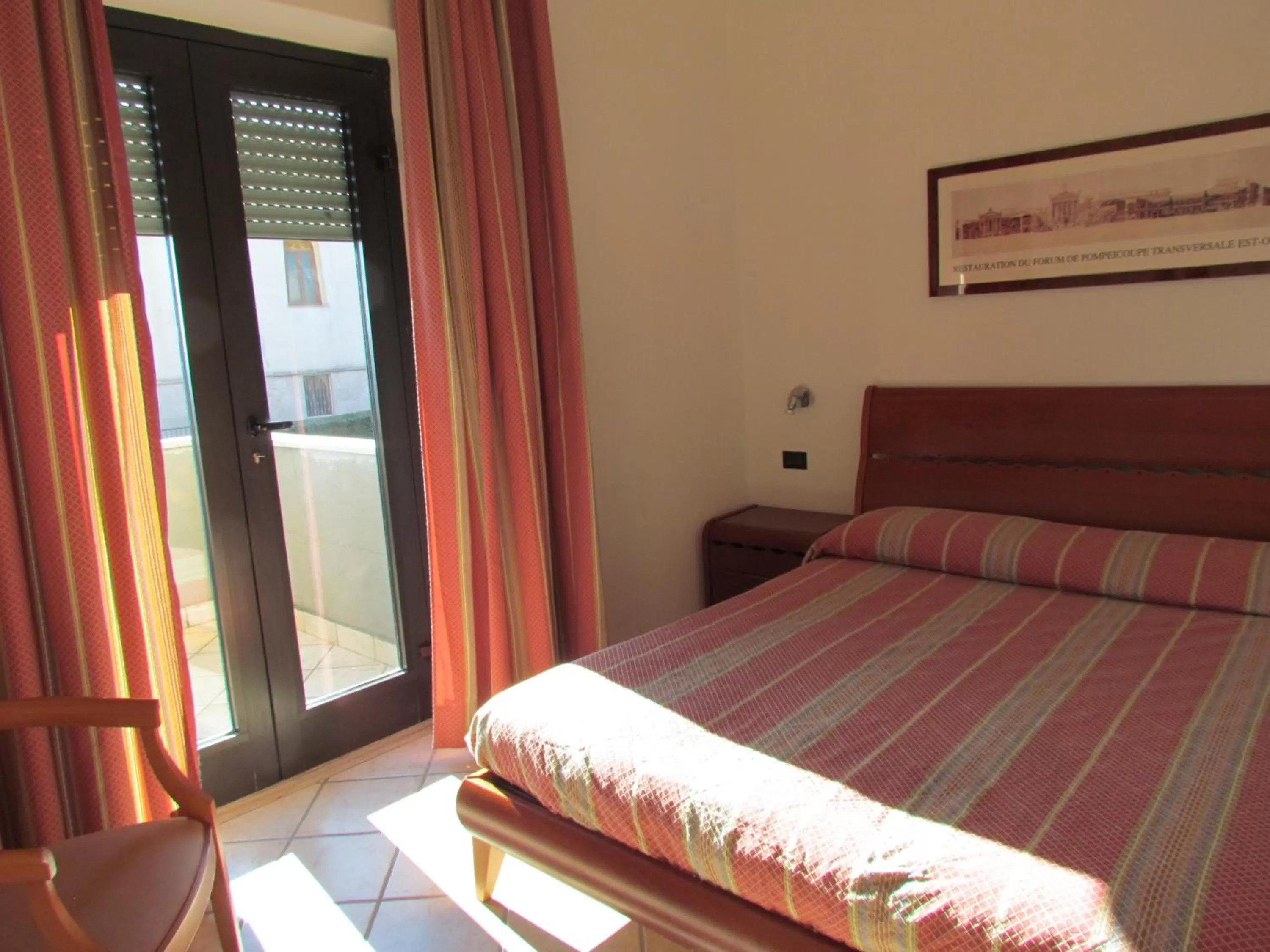 One-Bedroom Apartment with Panoramic View in Miramare Residence