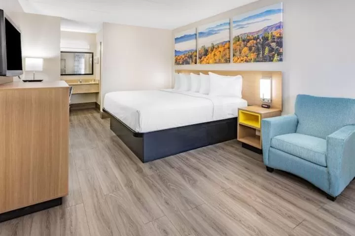 Days Inn by Wyndham Lake Park/Valdosta