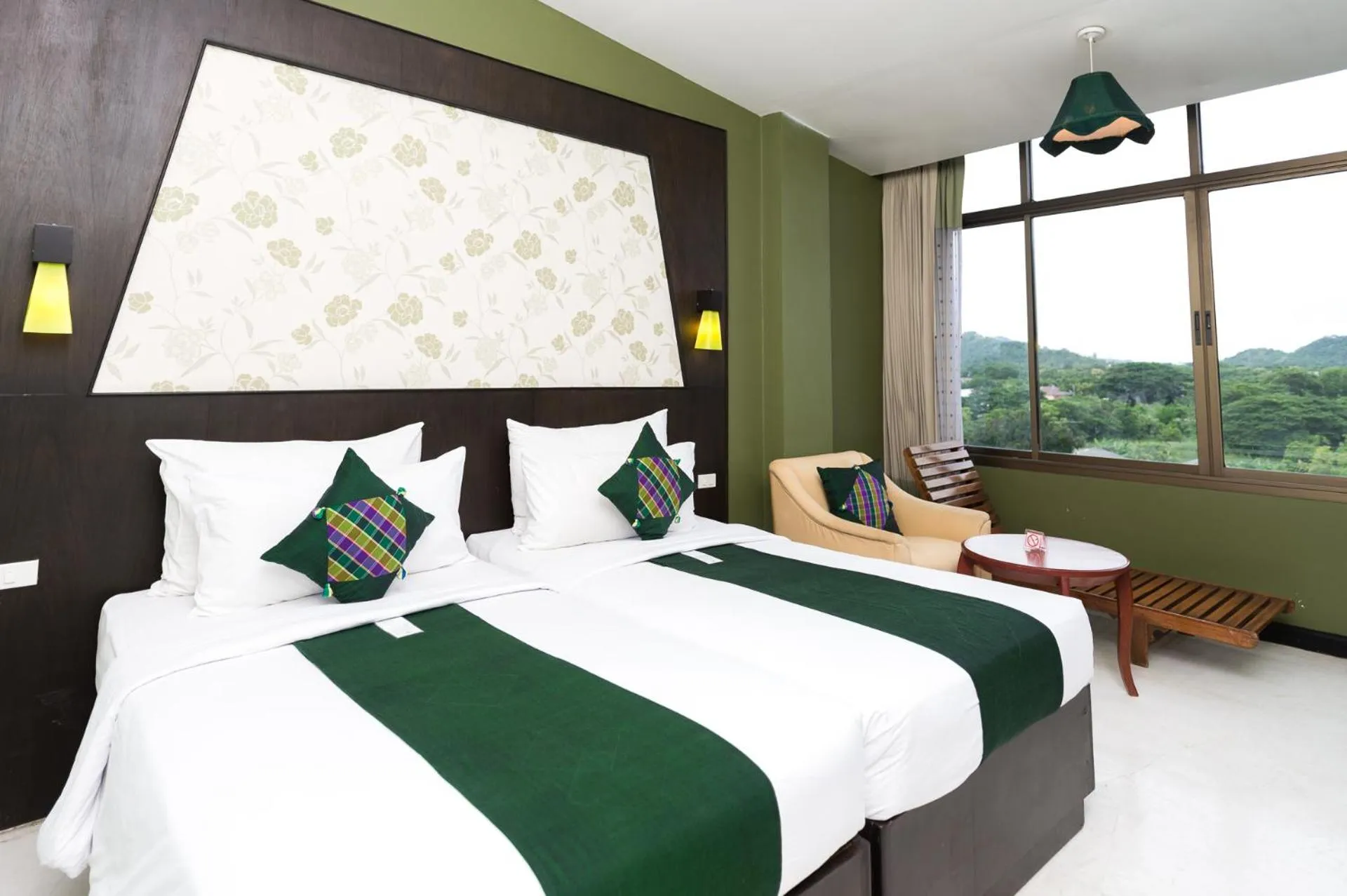 Studio Deluxe - single occupancy in River Kwai Hotel