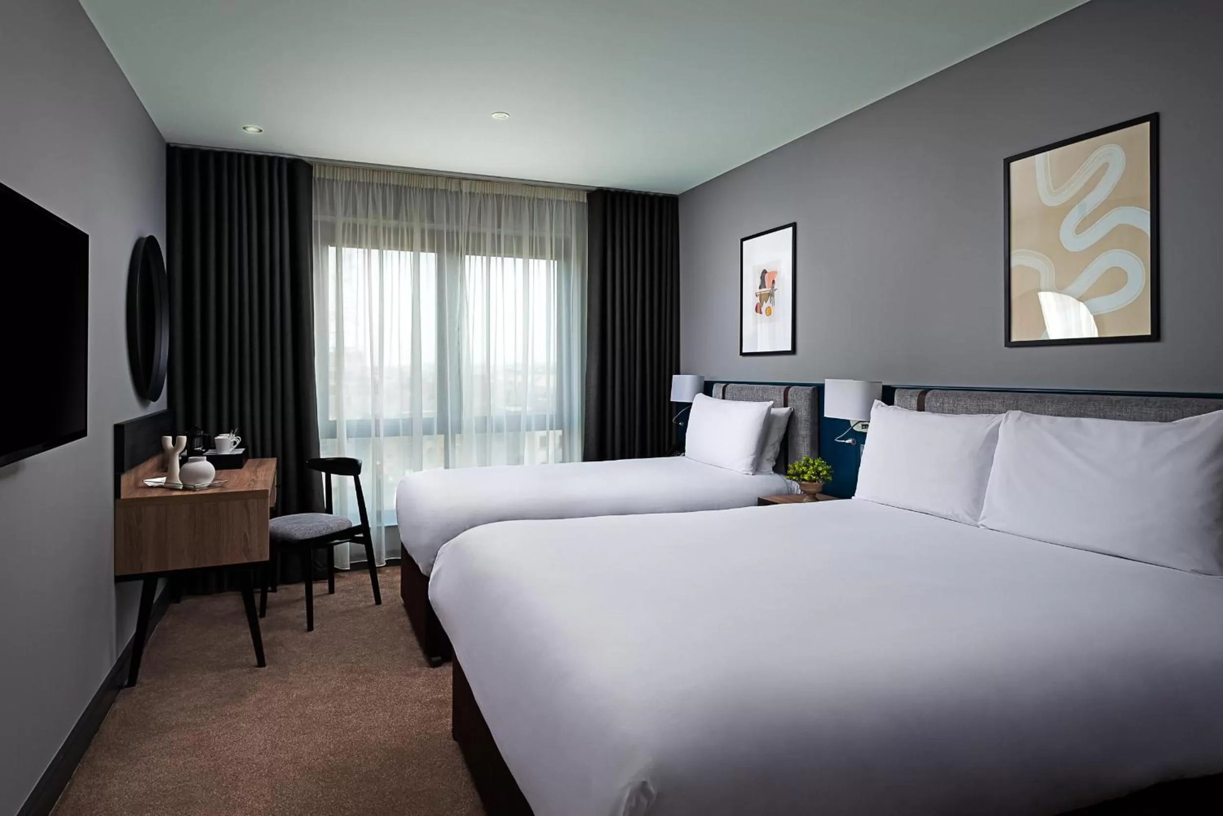 Triple Room in George Limerick Hotel