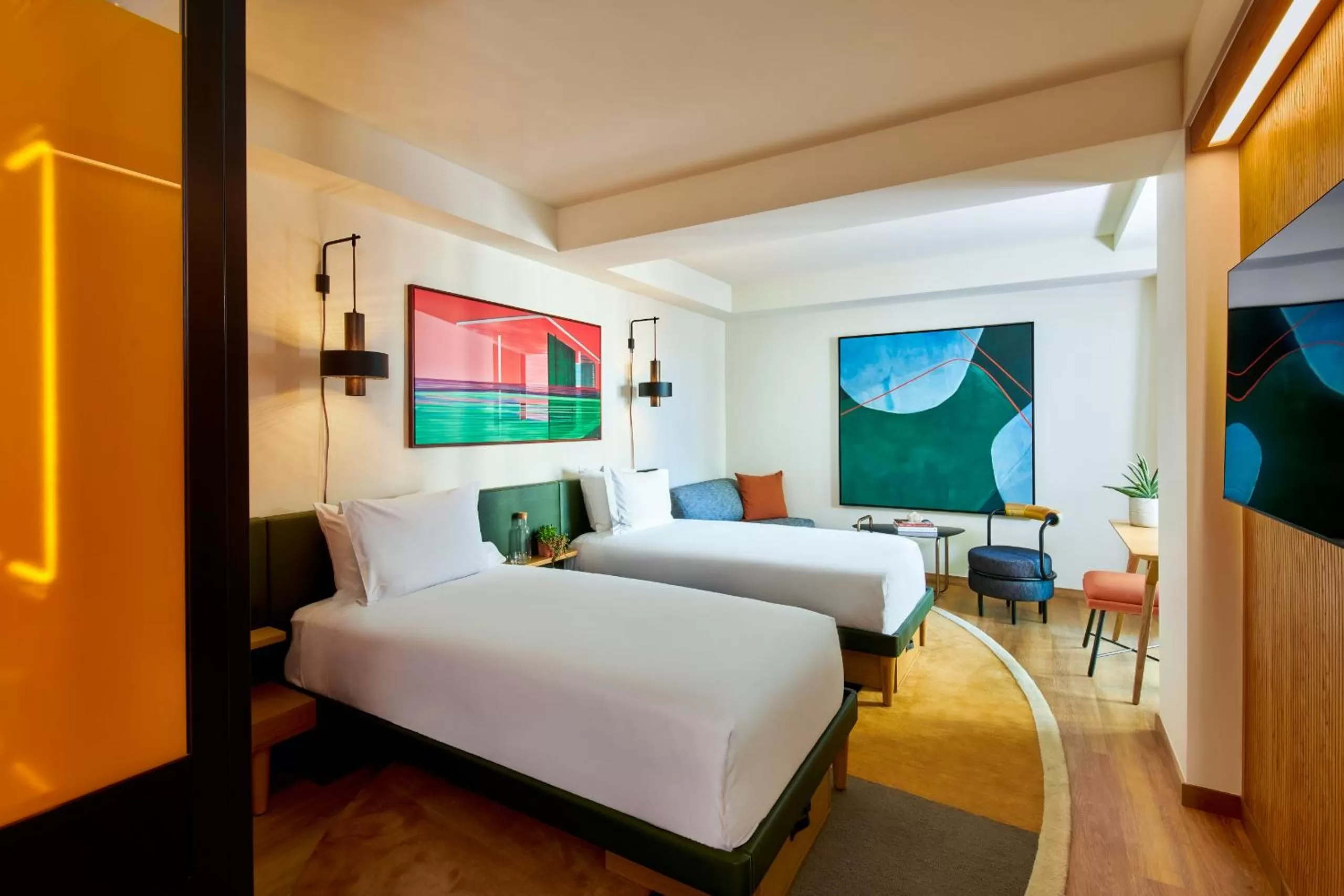 Twin Room in HOLLYWOOD VOLUME, a Tribute Portfolio Hotel