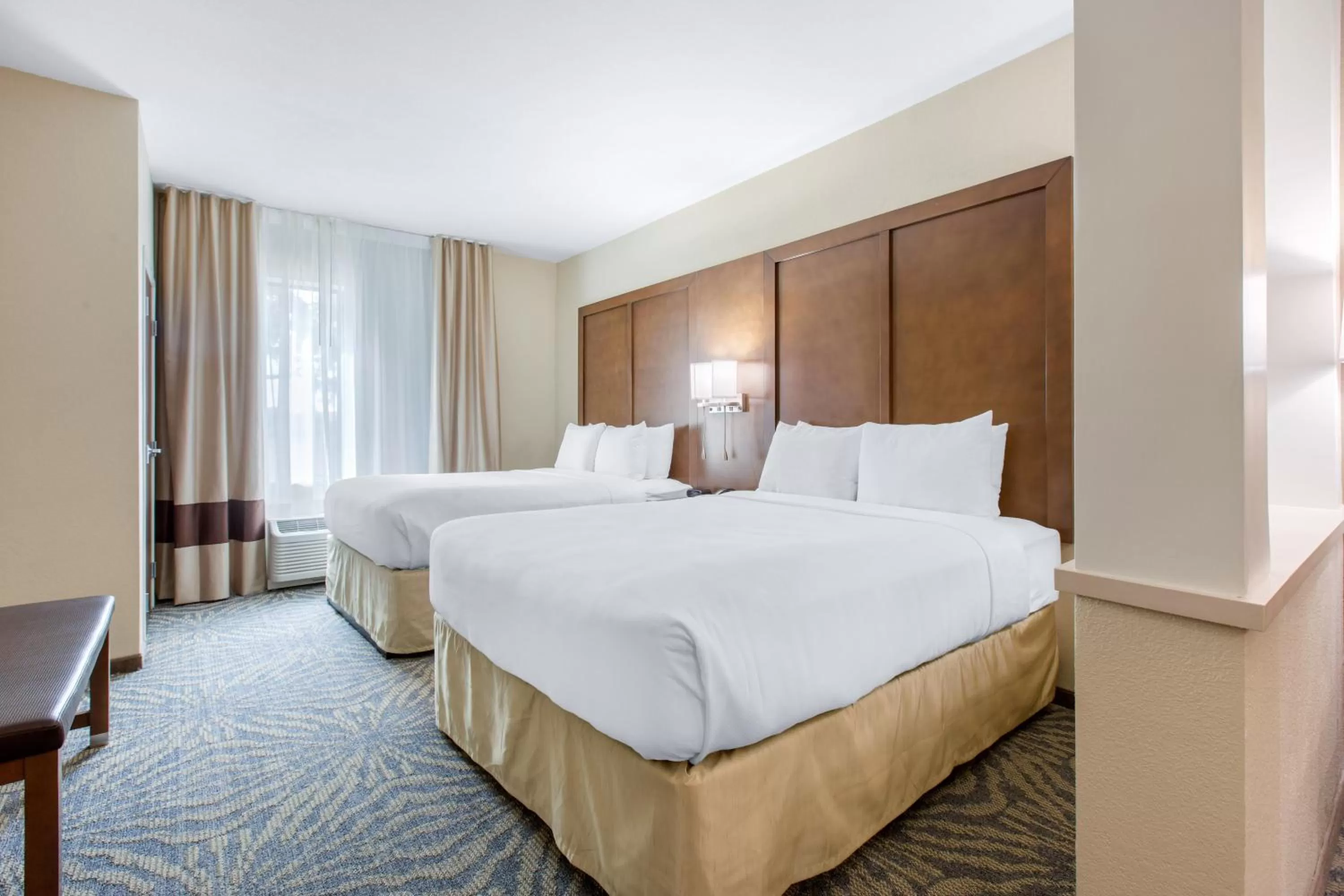 Queen Suite with Two Queen Beds - Non-Smoking in Comfort Suites - South Austin