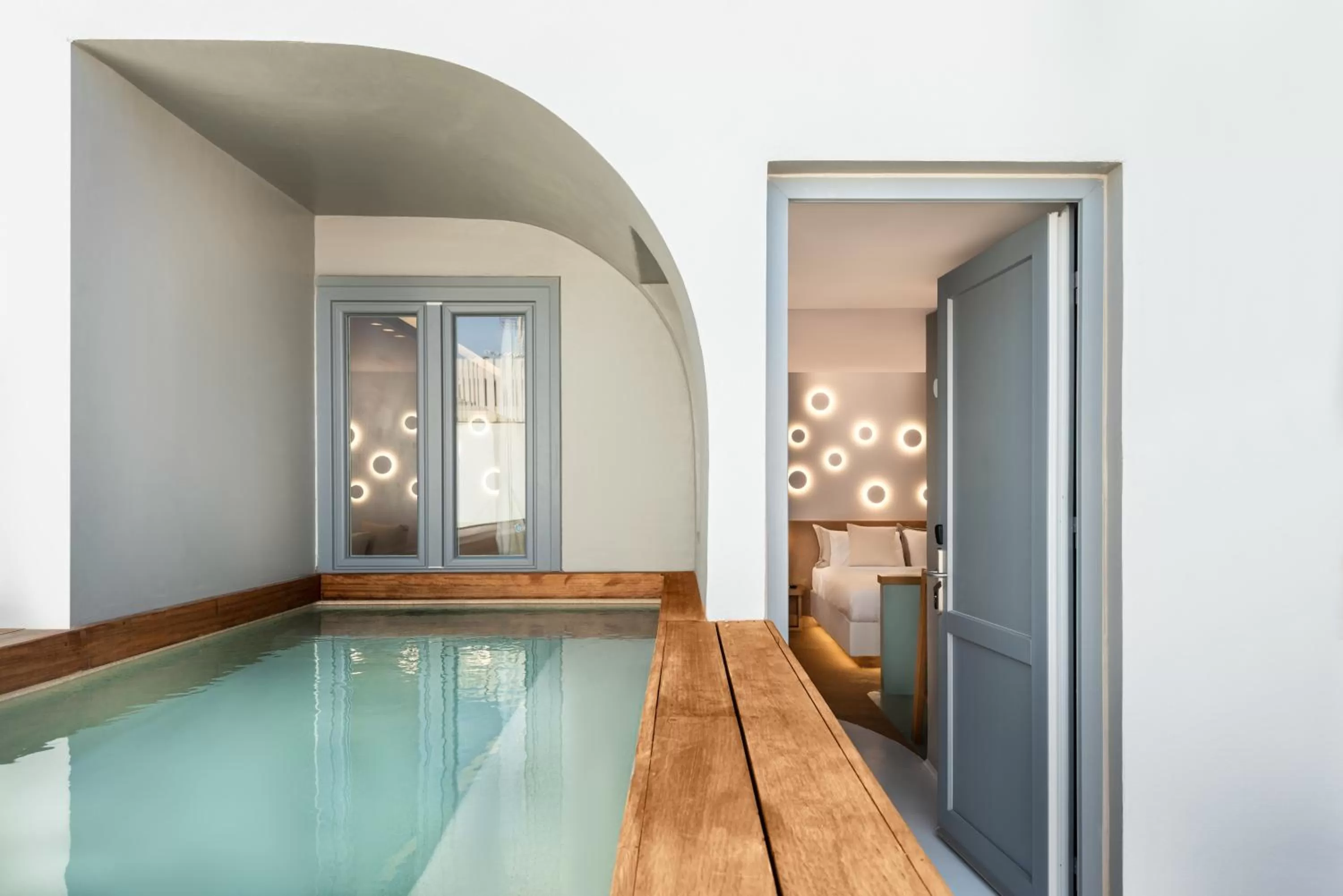 Argo cabana suite with steam bath and outdoor heated plunge pool in Argo Boutique Hotel