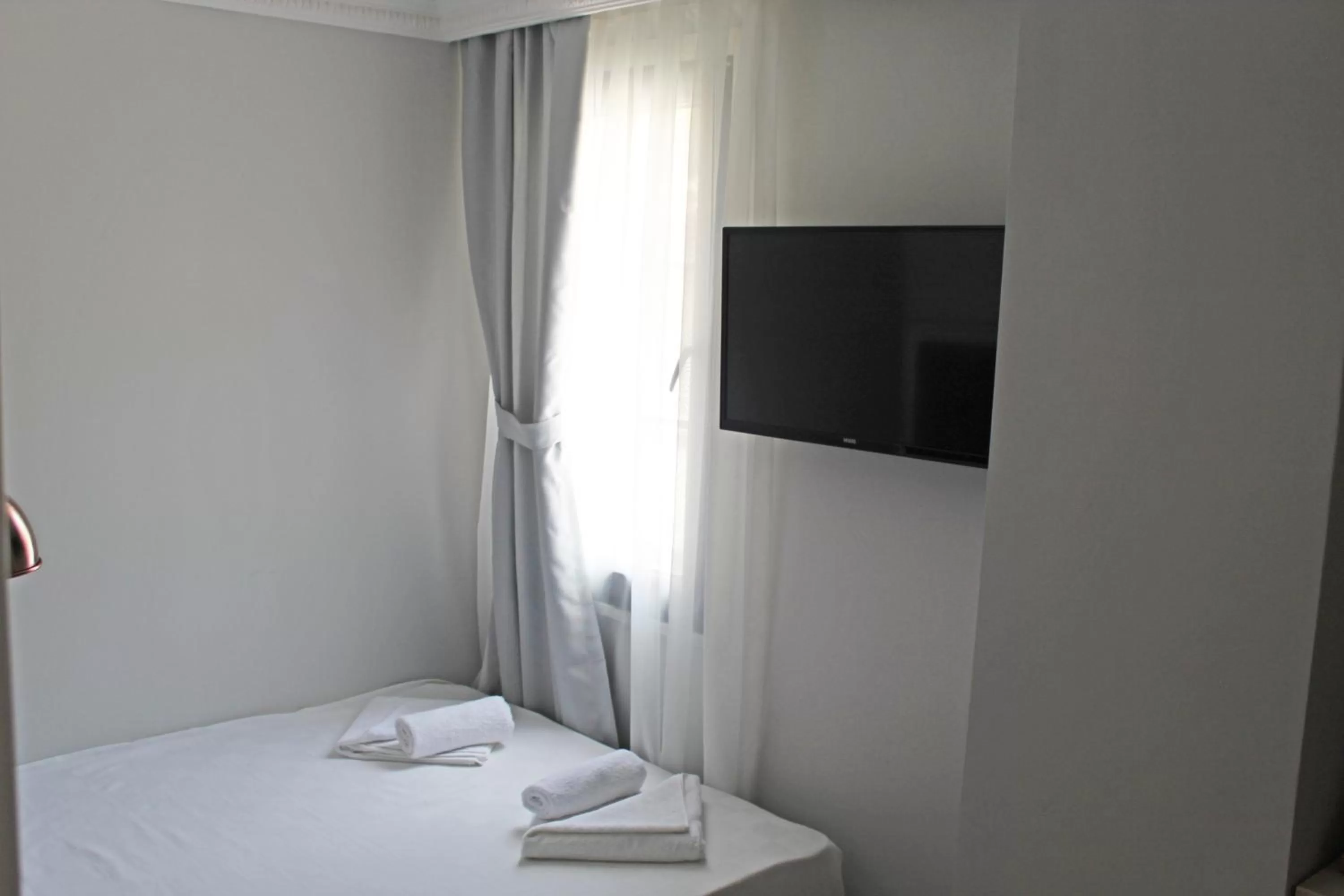 Economy Double Room in Good Night Hotel Istanbul