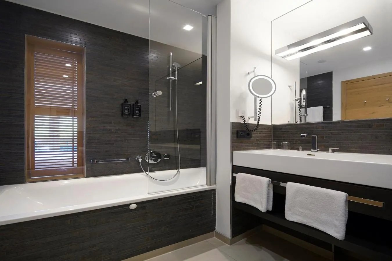 Shower in Das Tegernsee