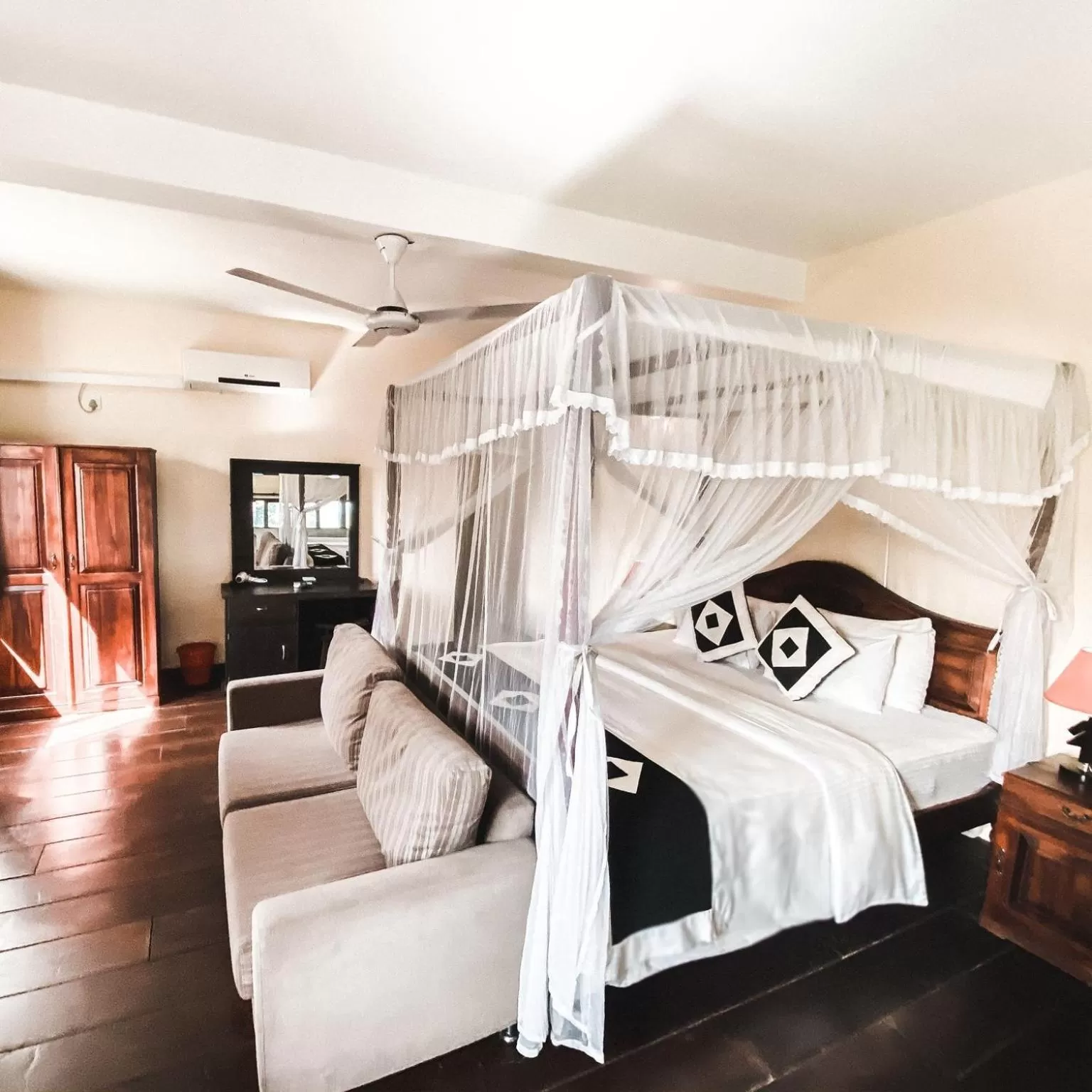 Misty Hills Ella Resort