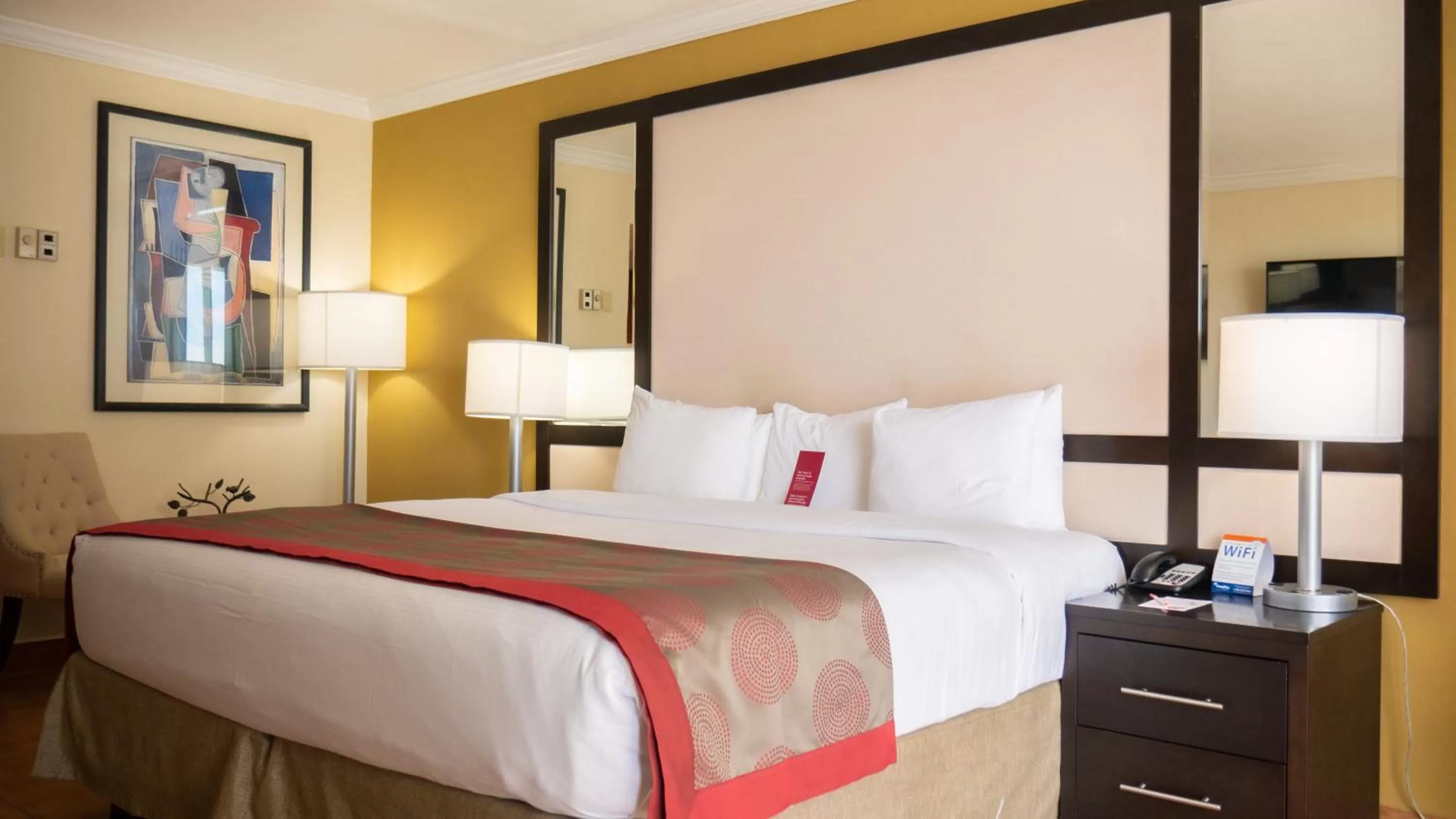 1 King Bed, Non-Smoking in Ramada Plaza by Wyndham Marco Polo Beach Resort