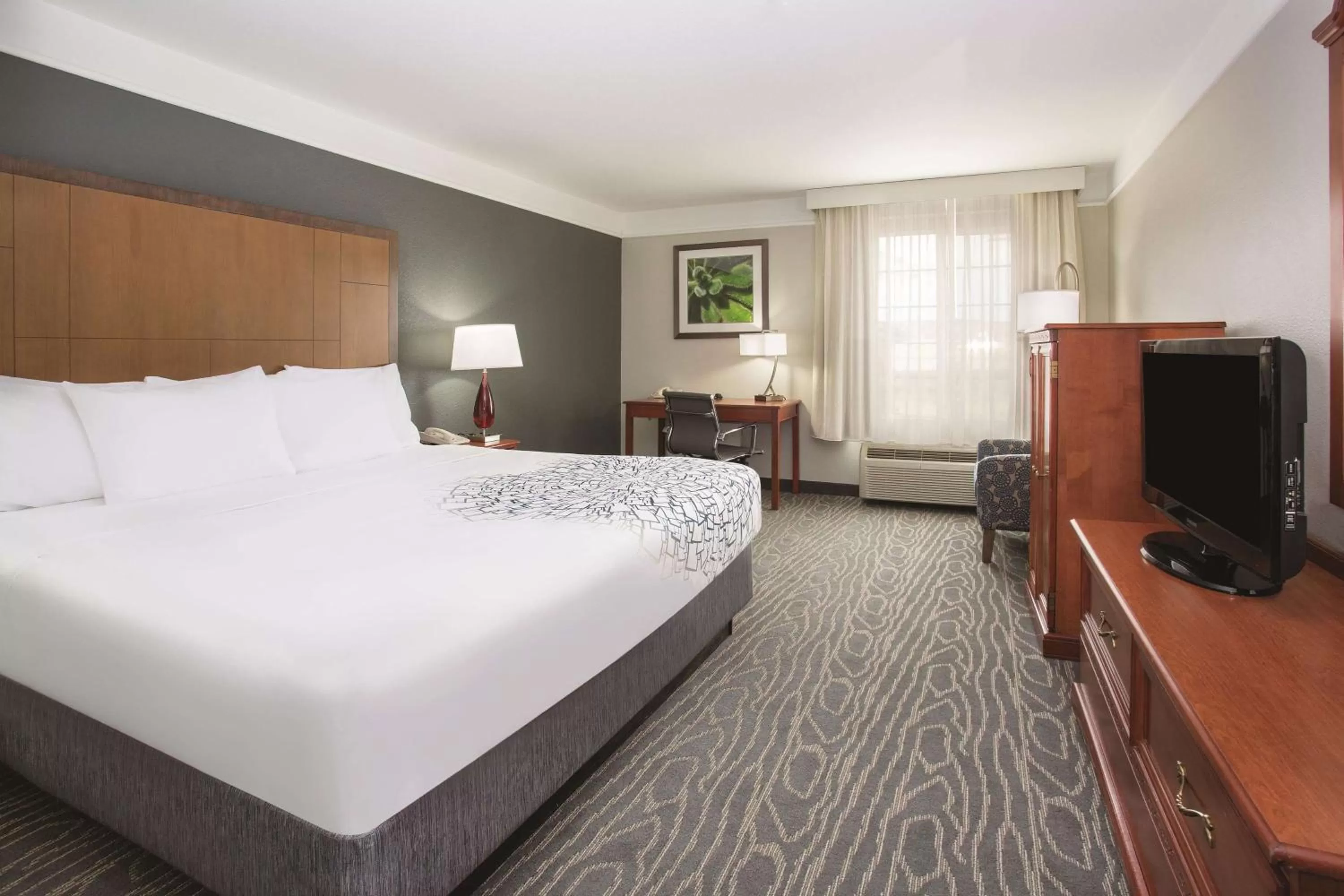 King Room - Mobility Access/Non-Smoking in La Quinta by Wyndham Gallup