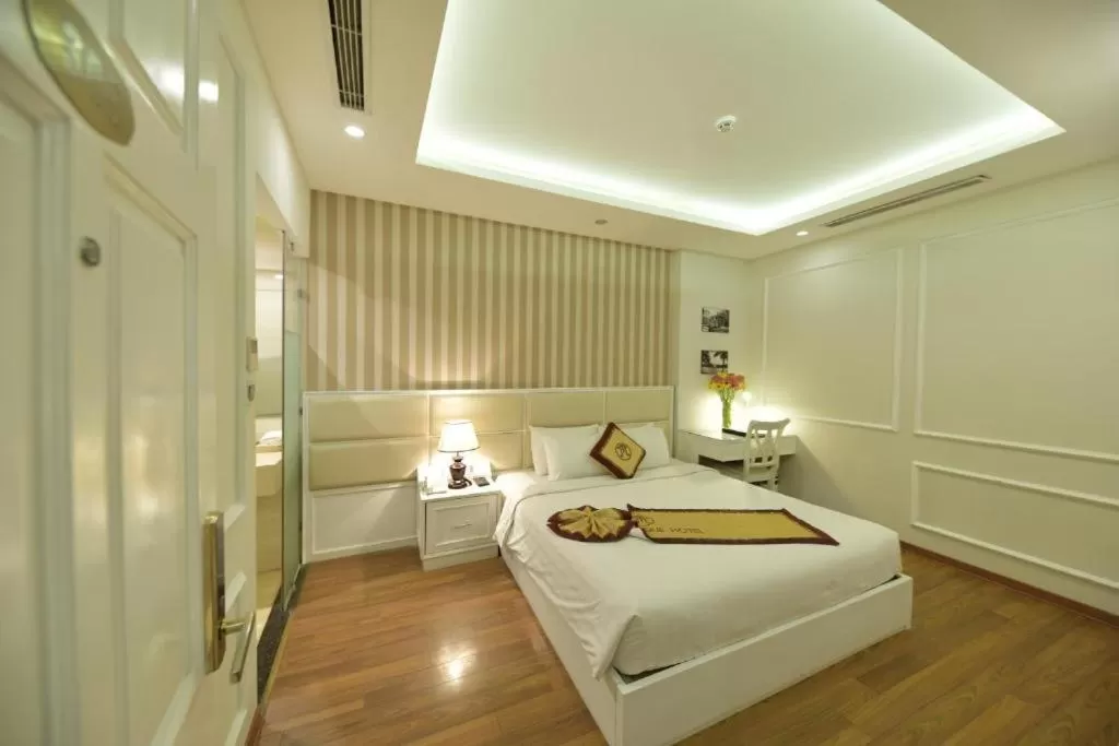 Deluxe Double or Twin Room in Hanoi HM Boutique Hotel
