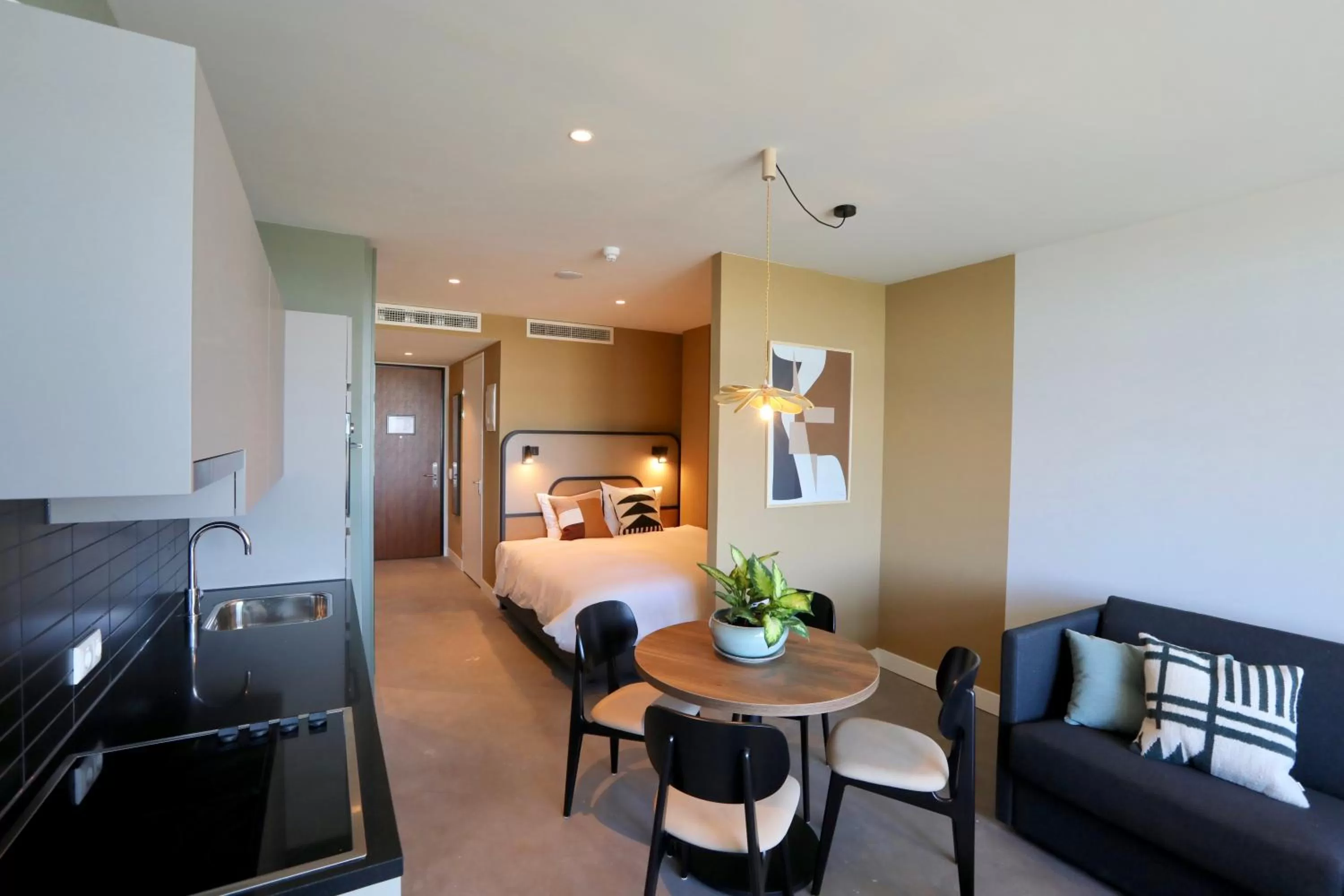 Studio XL in Cityden BoLo District