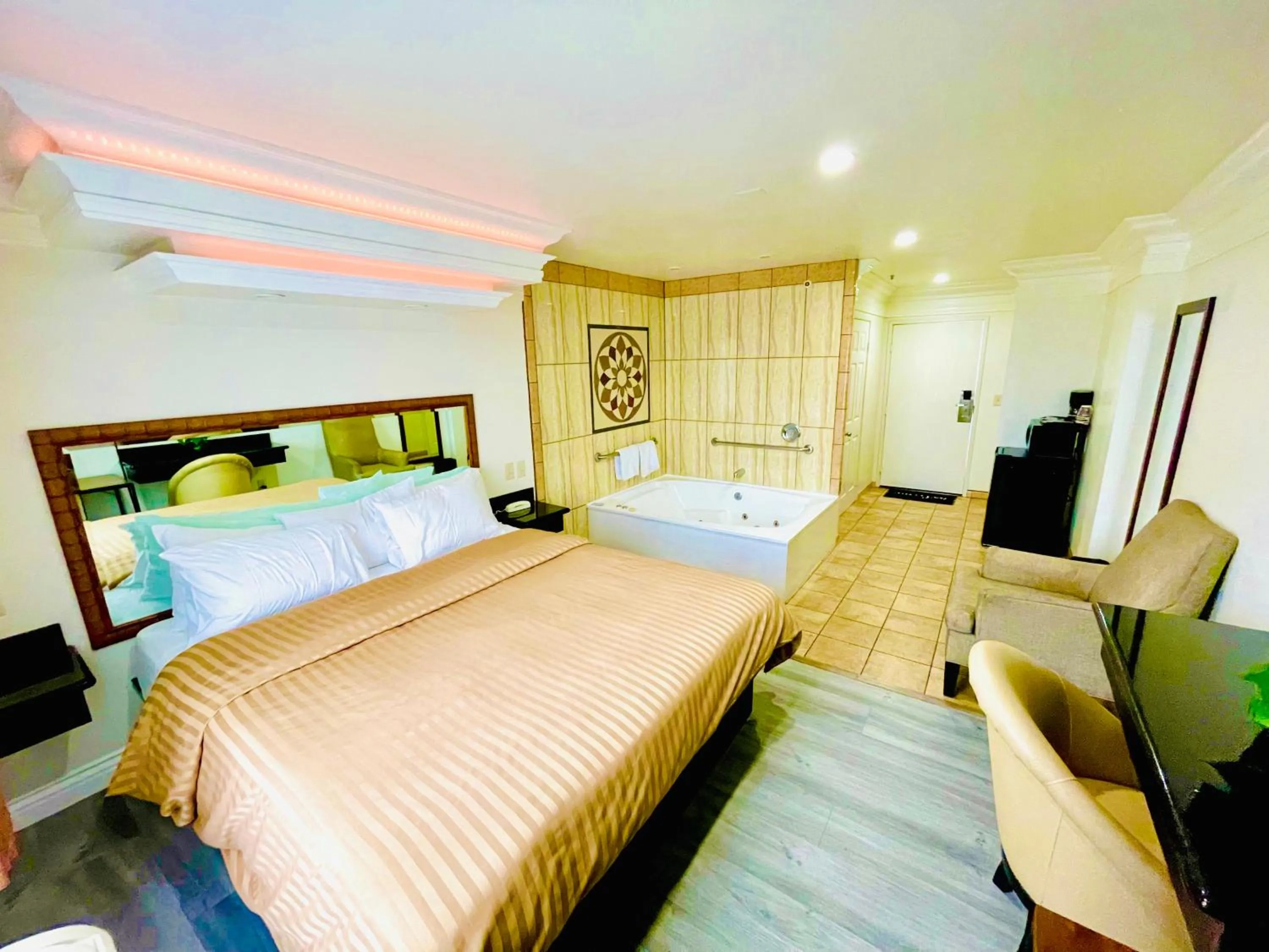 King Room with Spa Bath in Best Inn