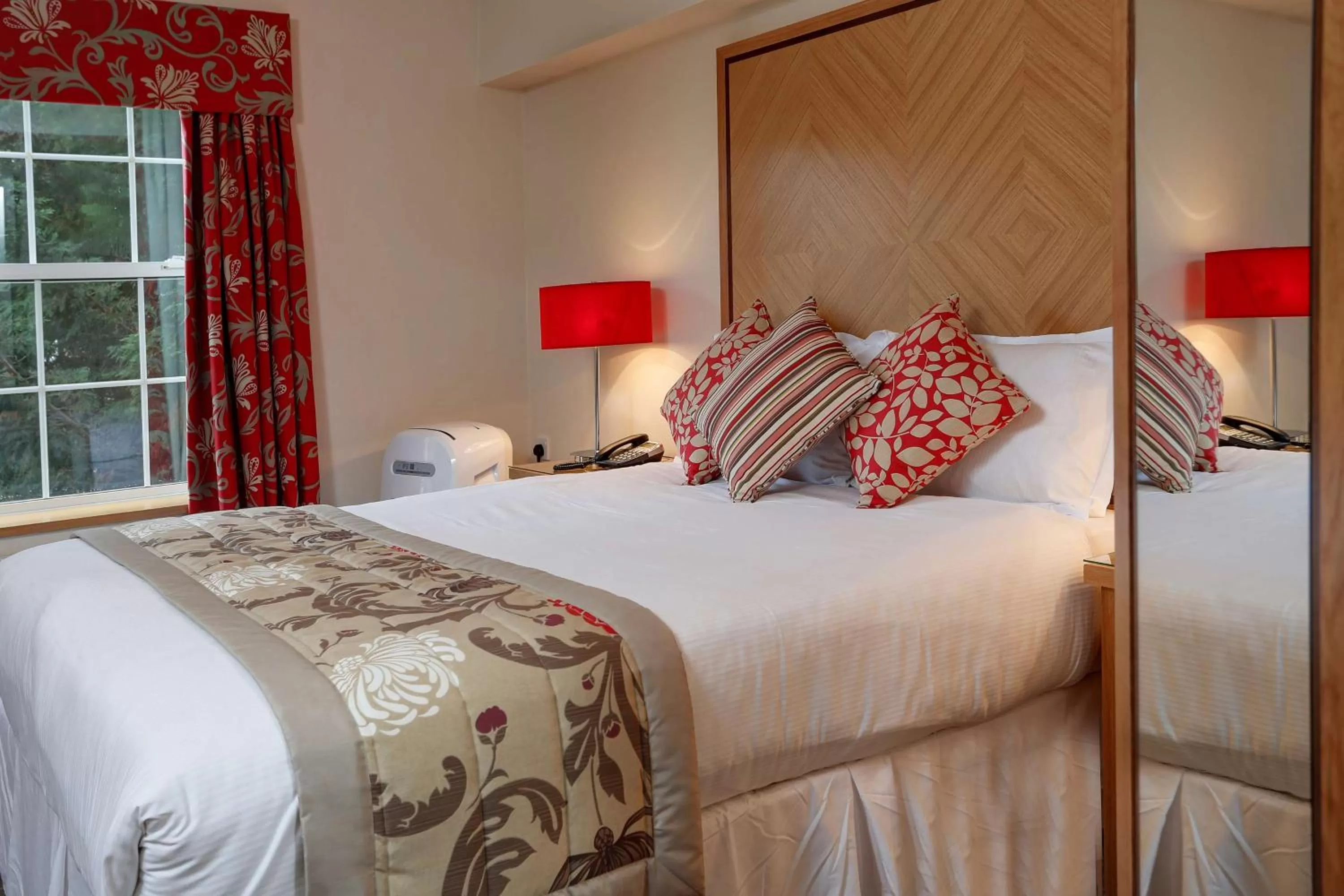 Executive Double Room in Best Western Homestead Court Hotel