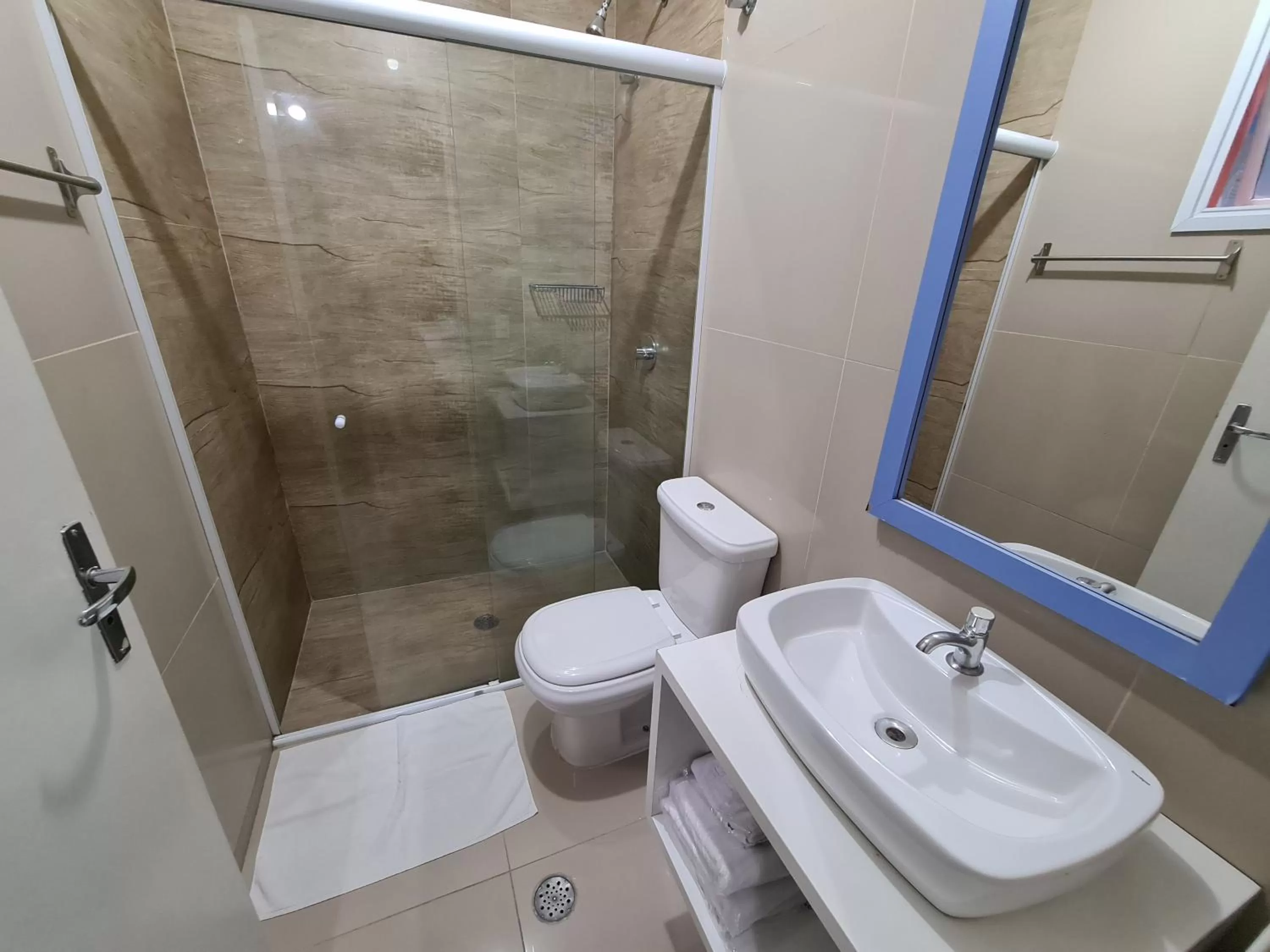 Triple Room in Bella Augusta Hotel