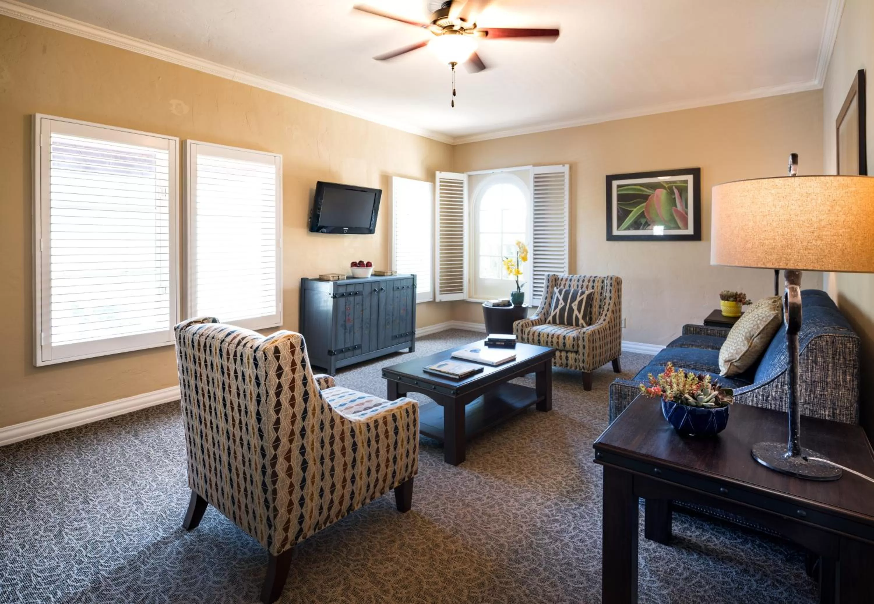 Deluxe Two-Bedroom Suite in El Cordova