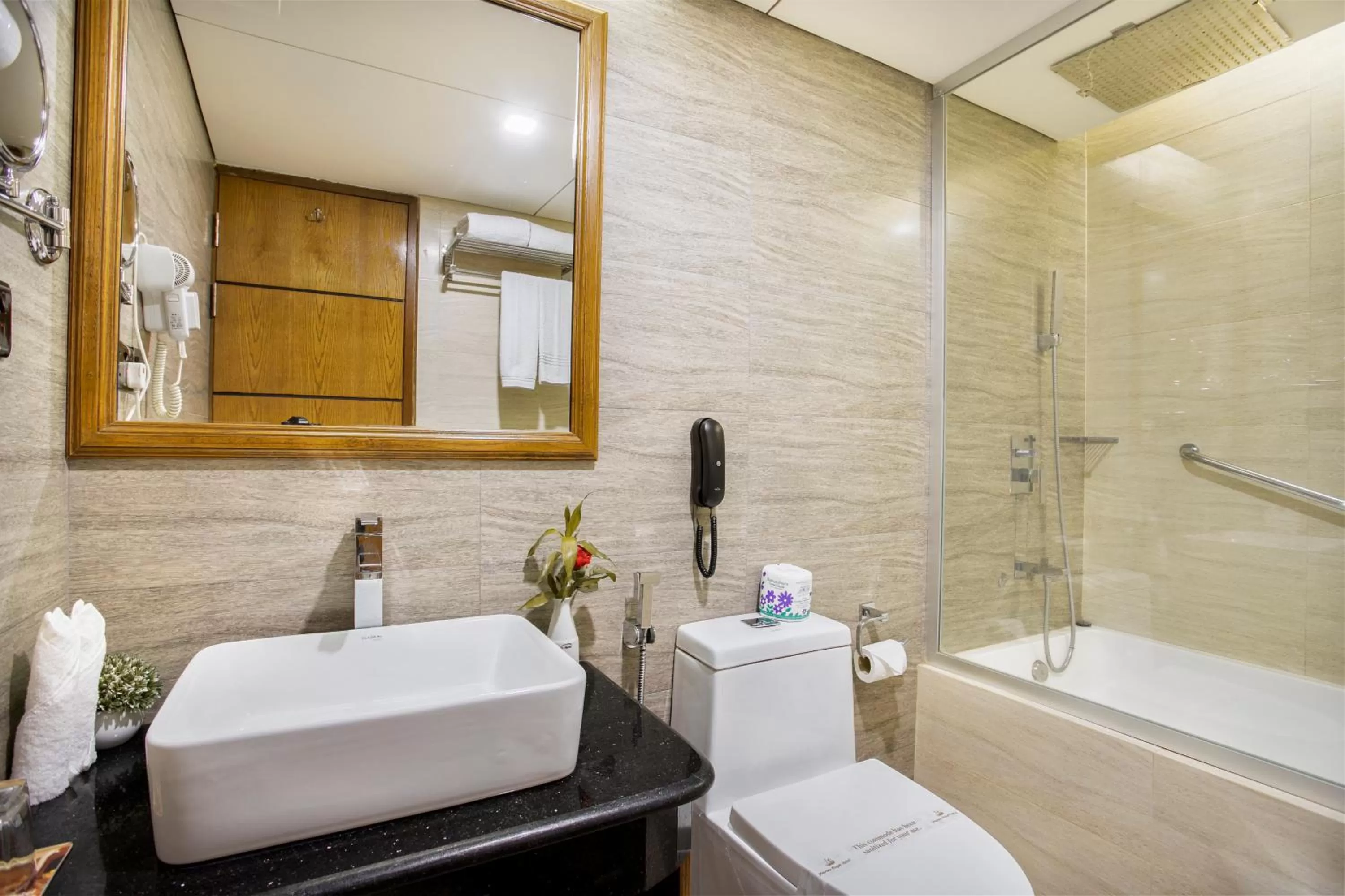 Executive Suite in Marino Royal Hotel