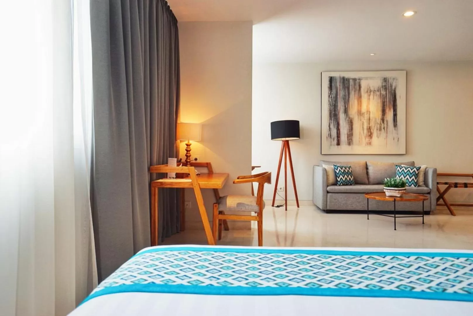 Deluxe Suite in The Cakra Hotel