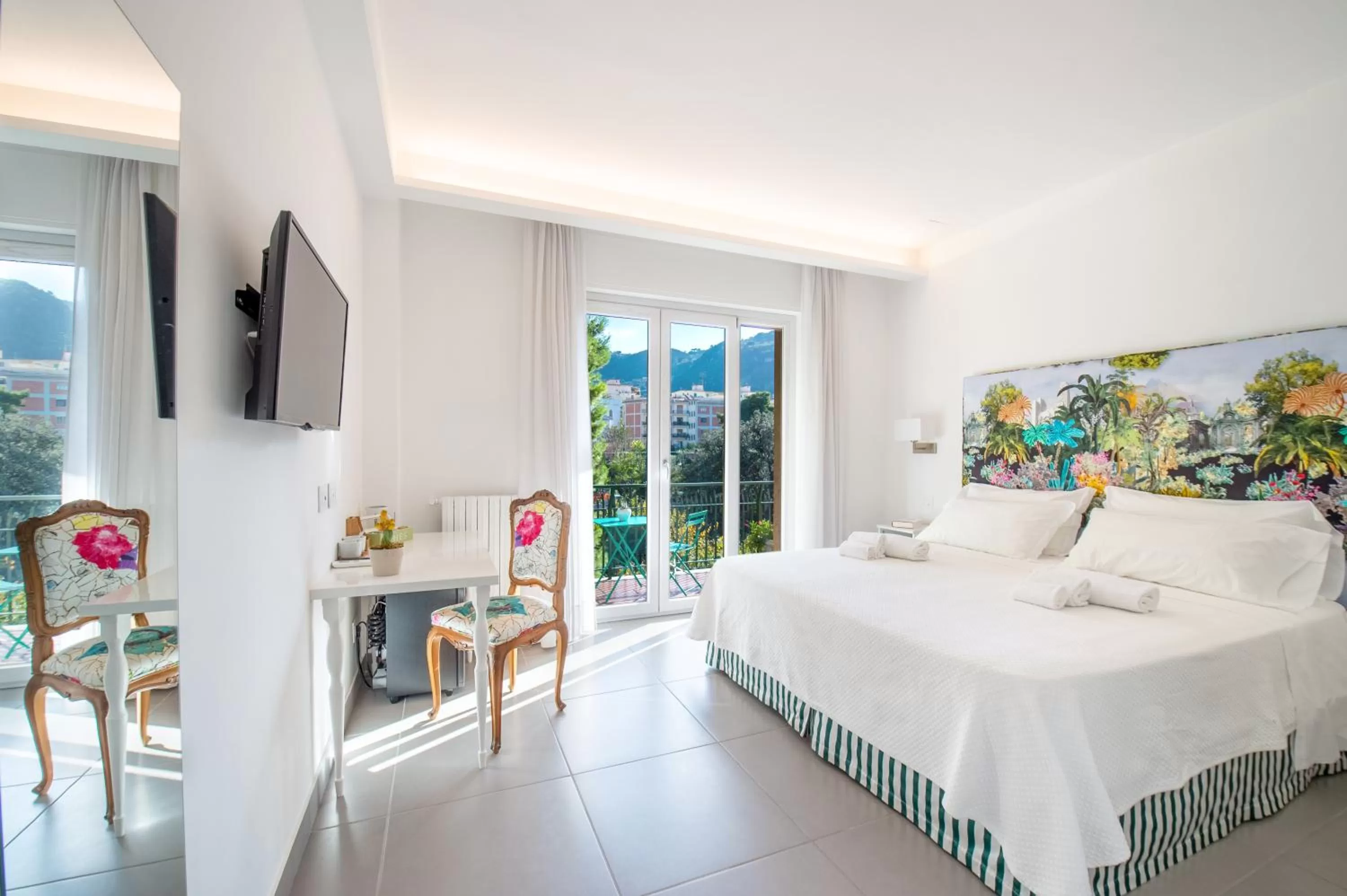 Deluxe Double or Twin Room in Casa Evelina Sorrento
