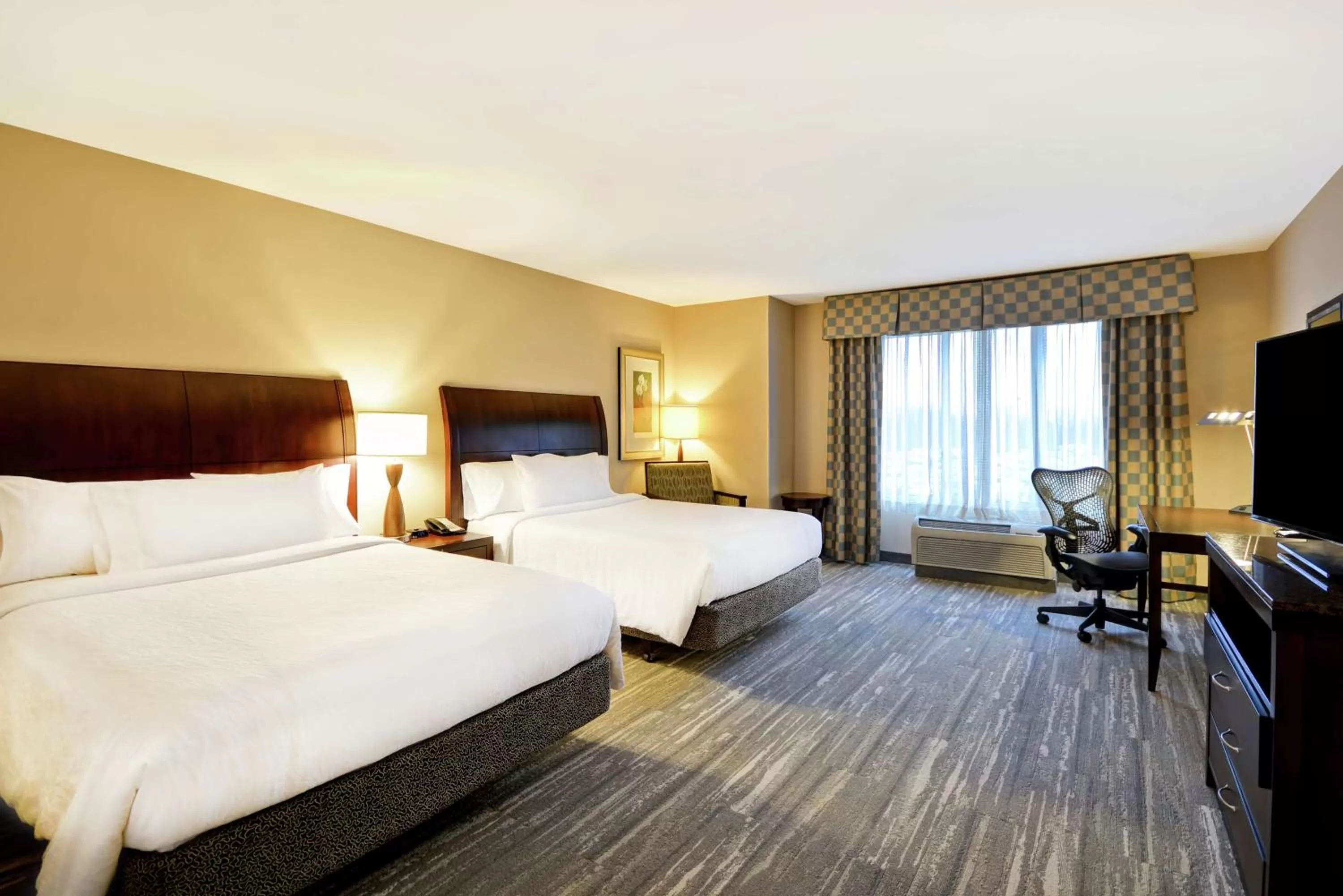 Queen Room with Two Queen Beds - Mobility and Hearing Access in Hilton Garden Inn Ridgefield Park