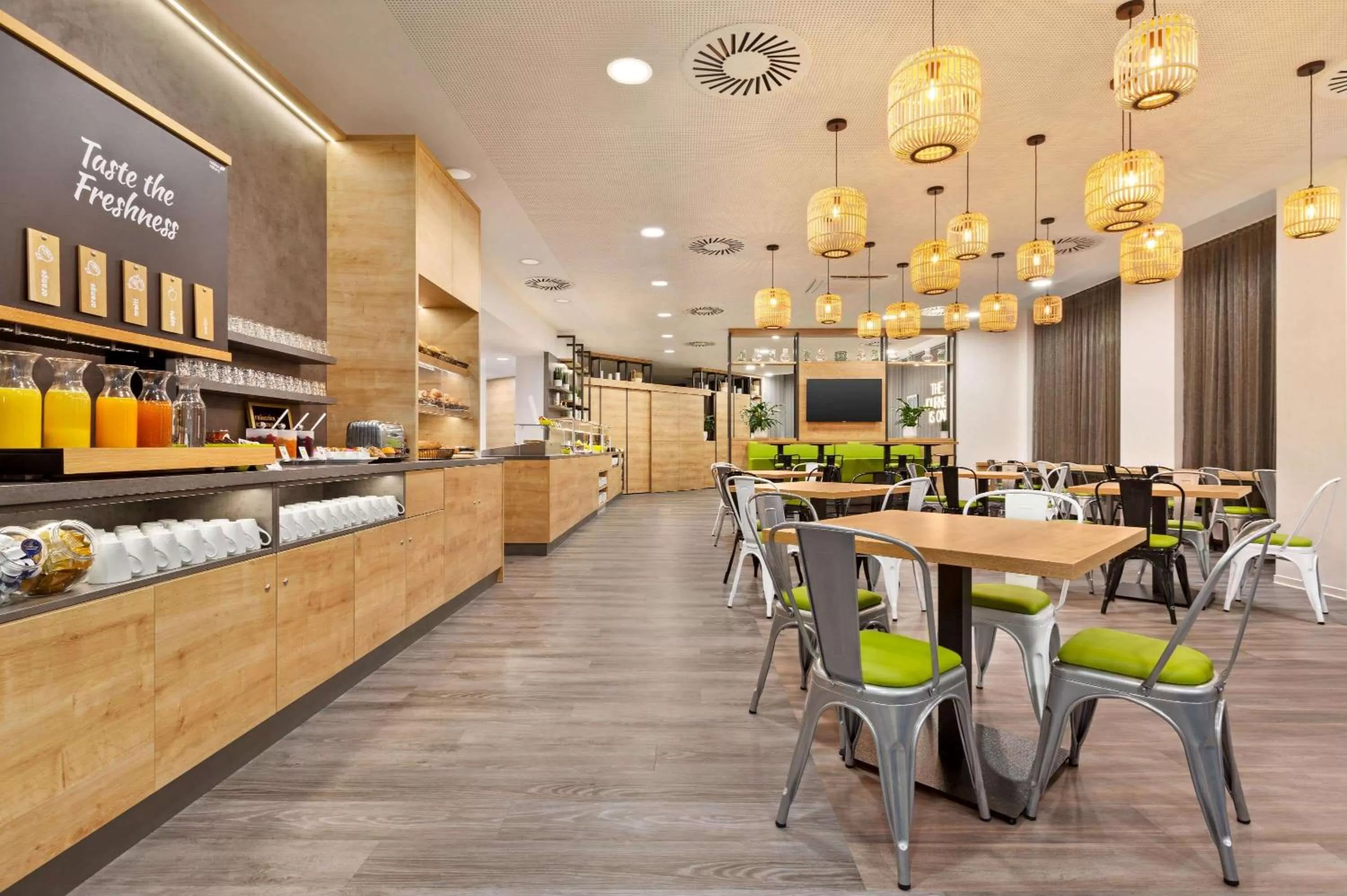 Restaurant/places to eat in Super 8 by Wyndham Chemnitz