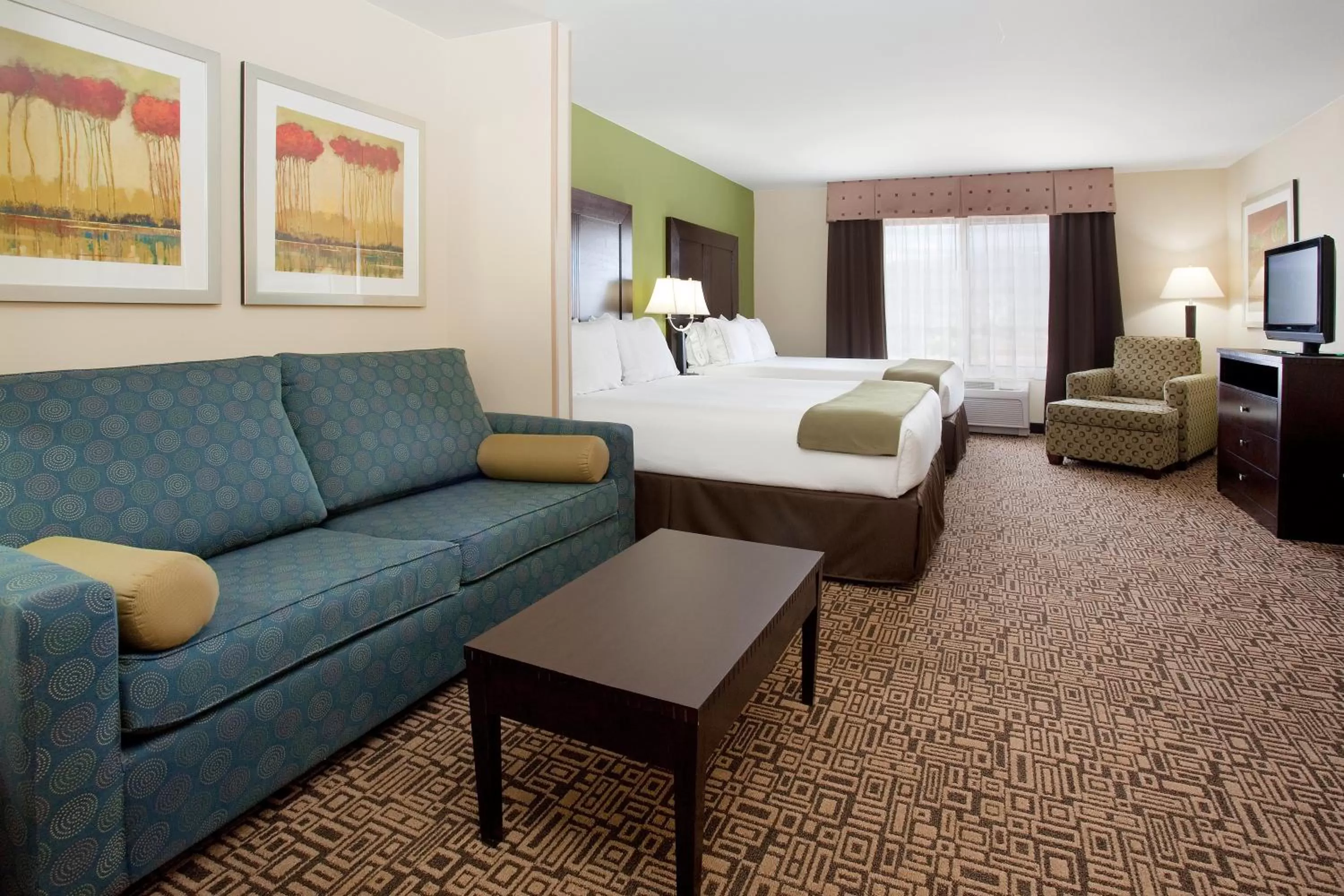 Suite - Only Hearing Accessible in Holiday Inn Express & Suites Richfield by IHG
