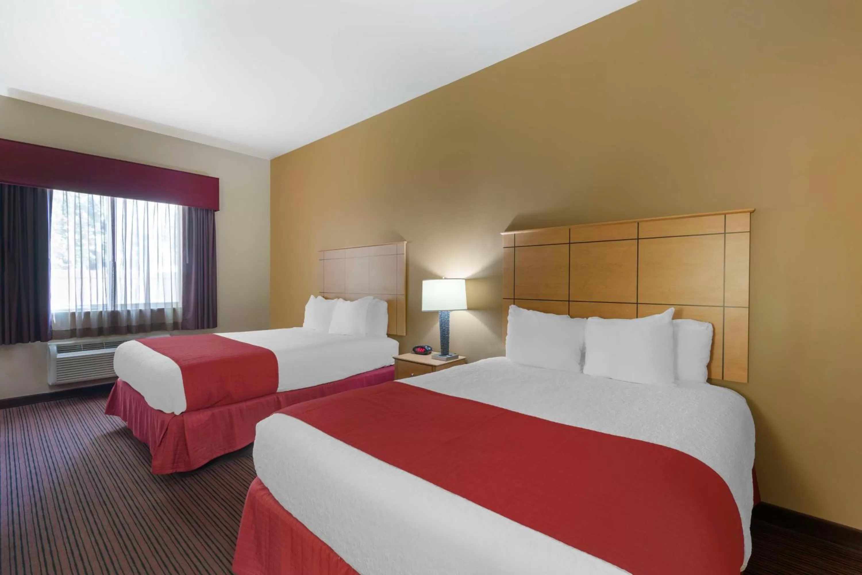 Queen Room with Two Queen Beds and Walk-In Shower - Disability Access/Non-Smoking in Best Western Golden Prairie Inn and Suites