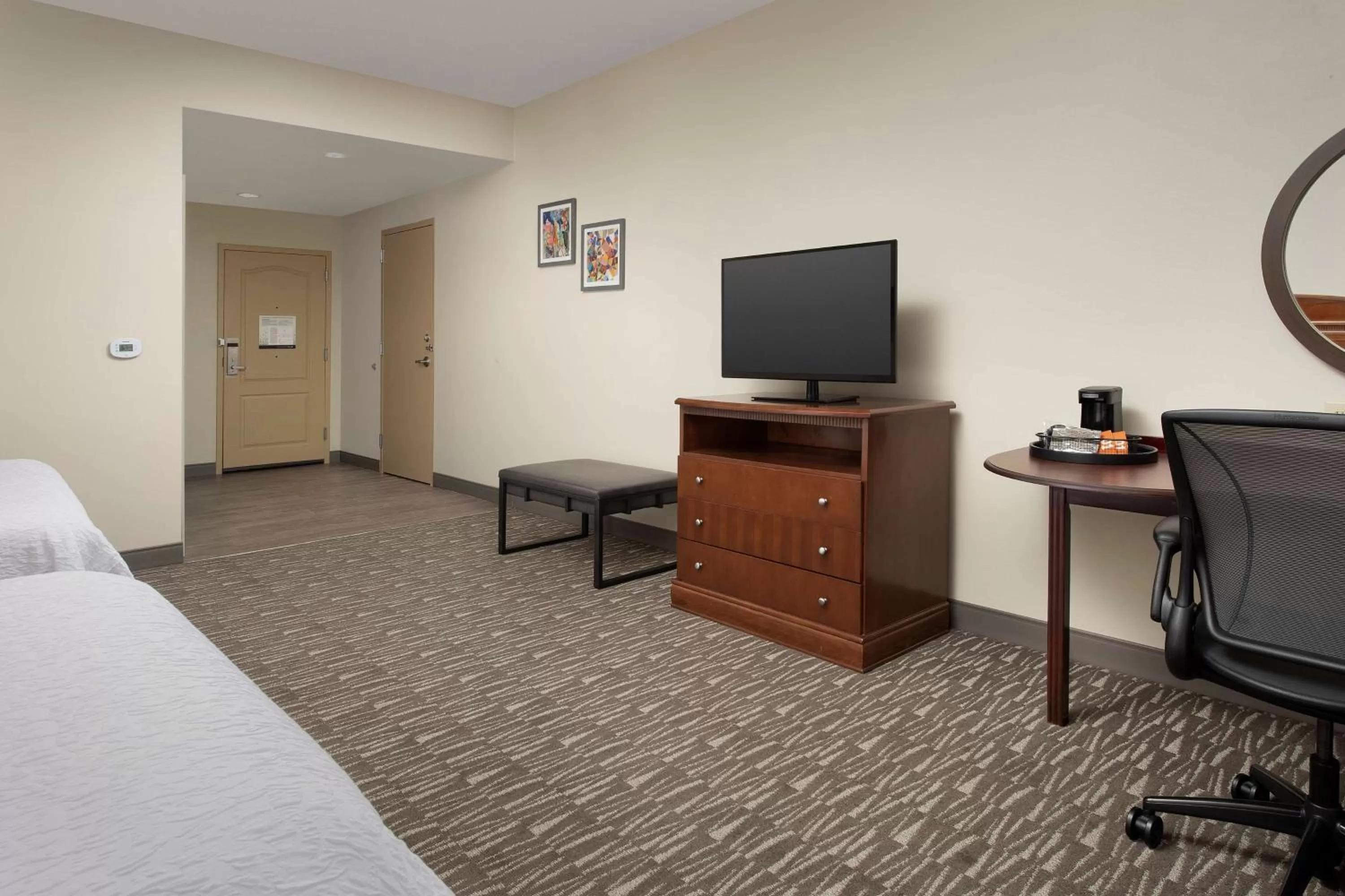 Queen Room with Two Queen Beds - Mobility and Hearing Access/Non-Smoking in Hampton Inn & Suites Lakeland-South Polk Parkway