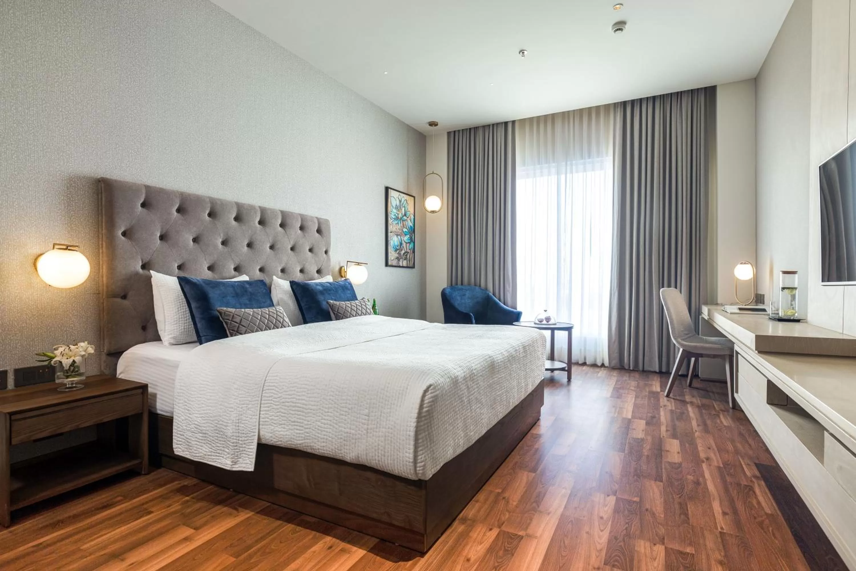 King Room - single occupancy - Mobility Access/Non-Smoking in Wyndham Chandigarh Mohali