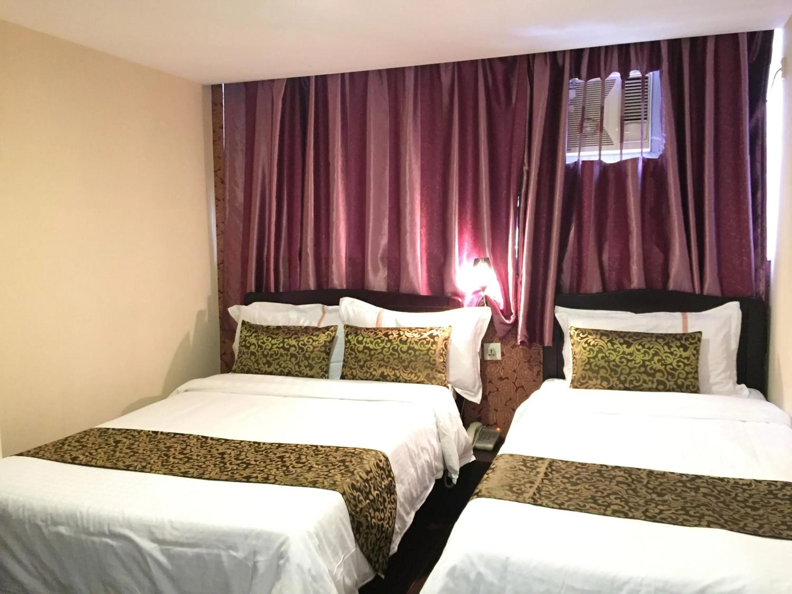 Triple Room in California Hotel