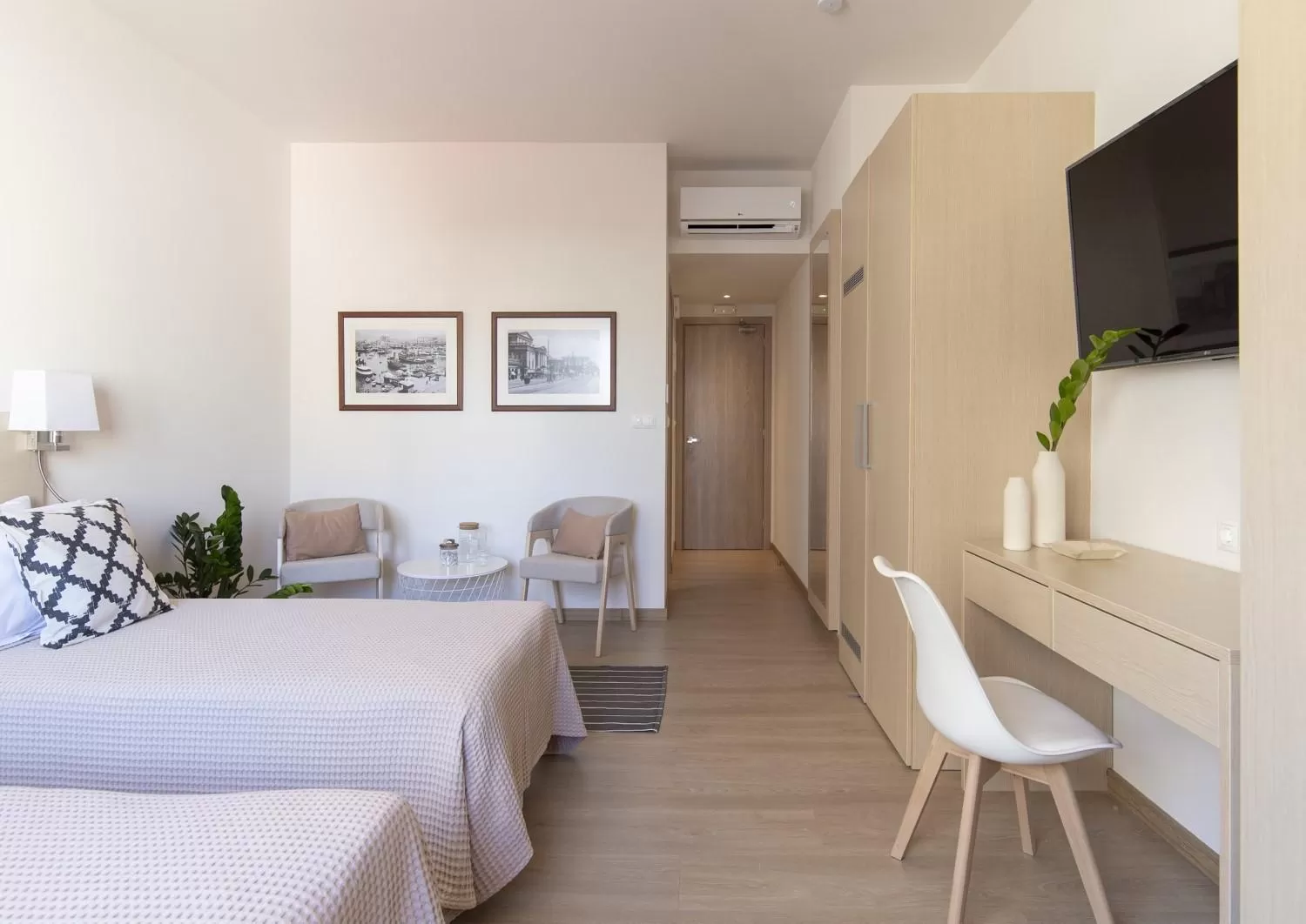 Superior Room in Gallery Suites & Residences Piraeus