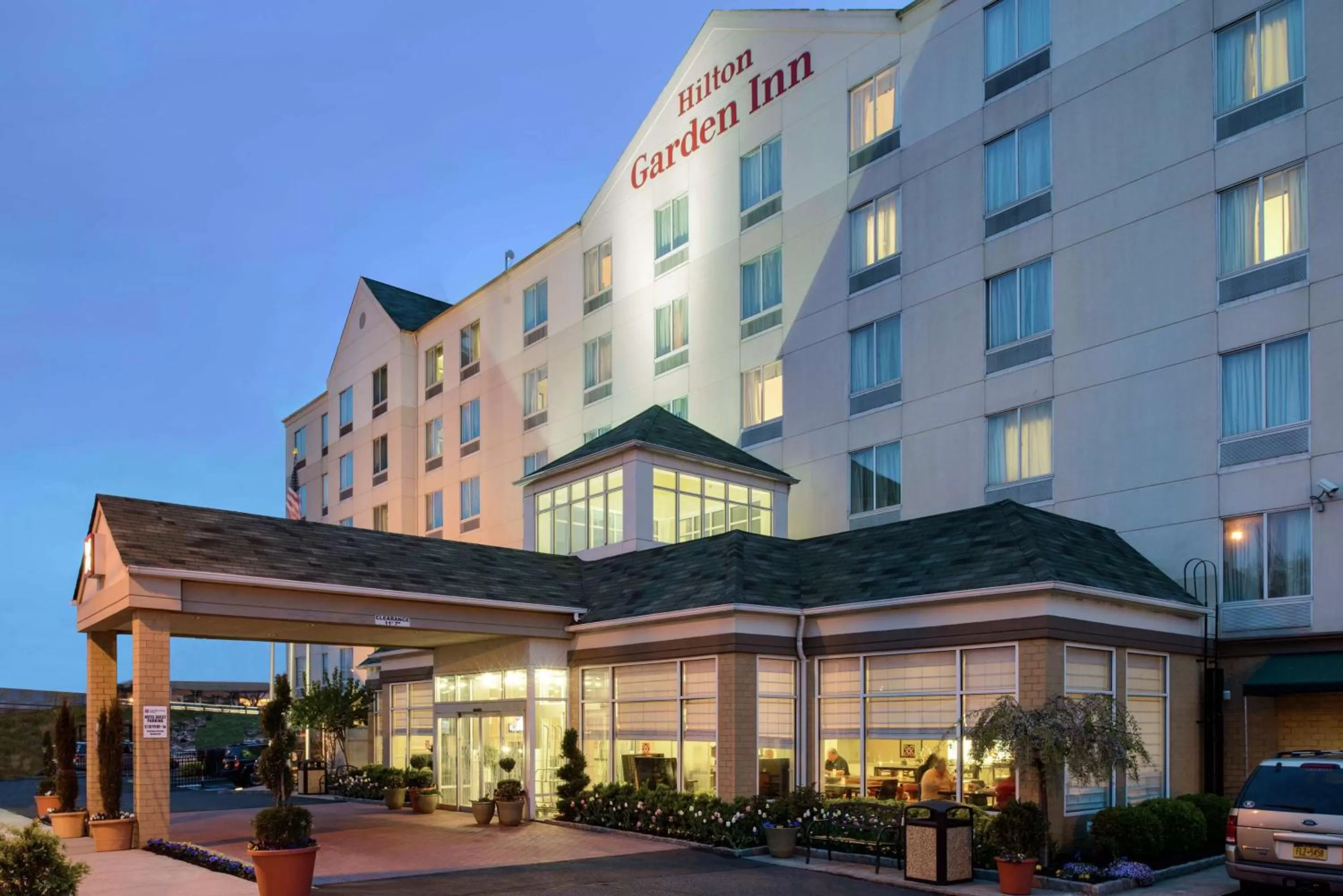 Hilton Garden Inn Queens JFK