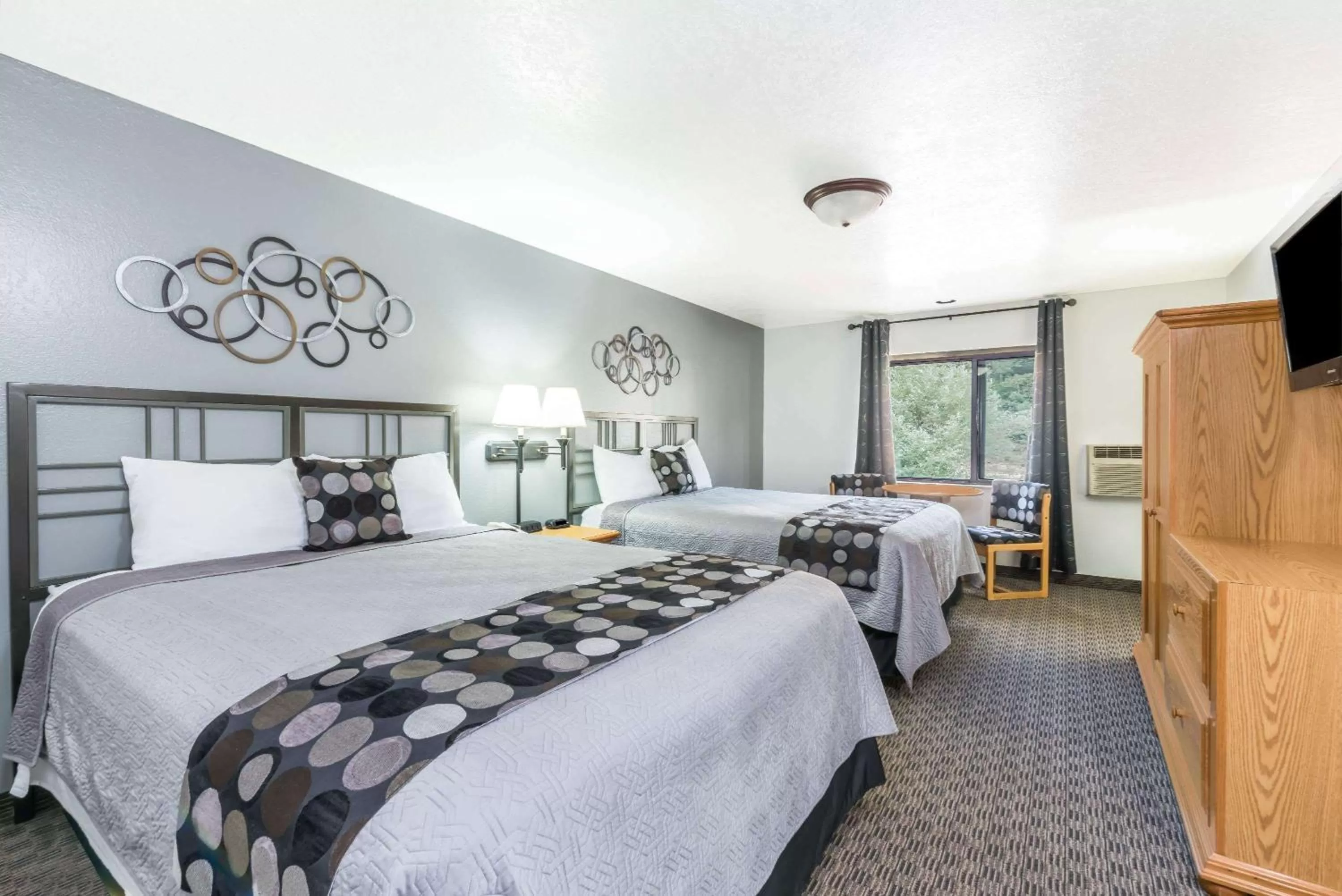 Queen Room with Two Queen Beds - Non-Smoking in Super 8 by Wyndham Deadwood Black Hills Area