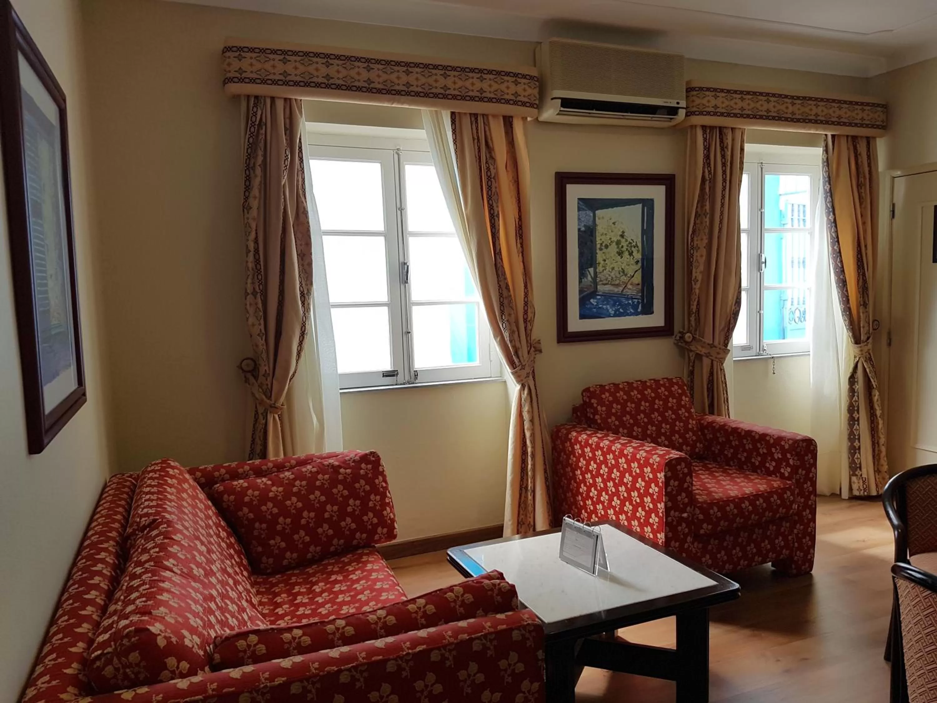 Two-Bedroom Apartment in Hotel de Moura